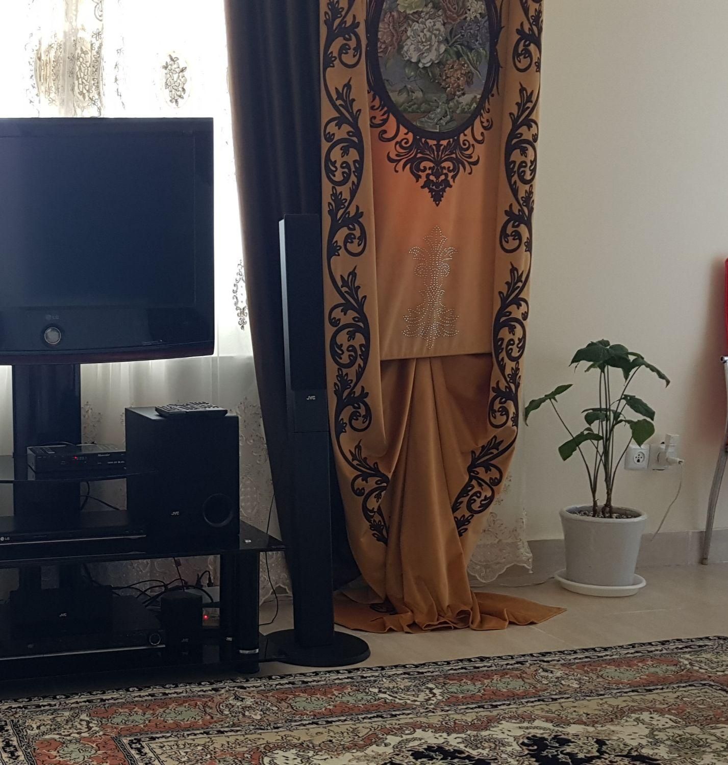 والان دو تیکه|پرده، رانر، رومیزی|تهران, دهکده المپیک|دیوار