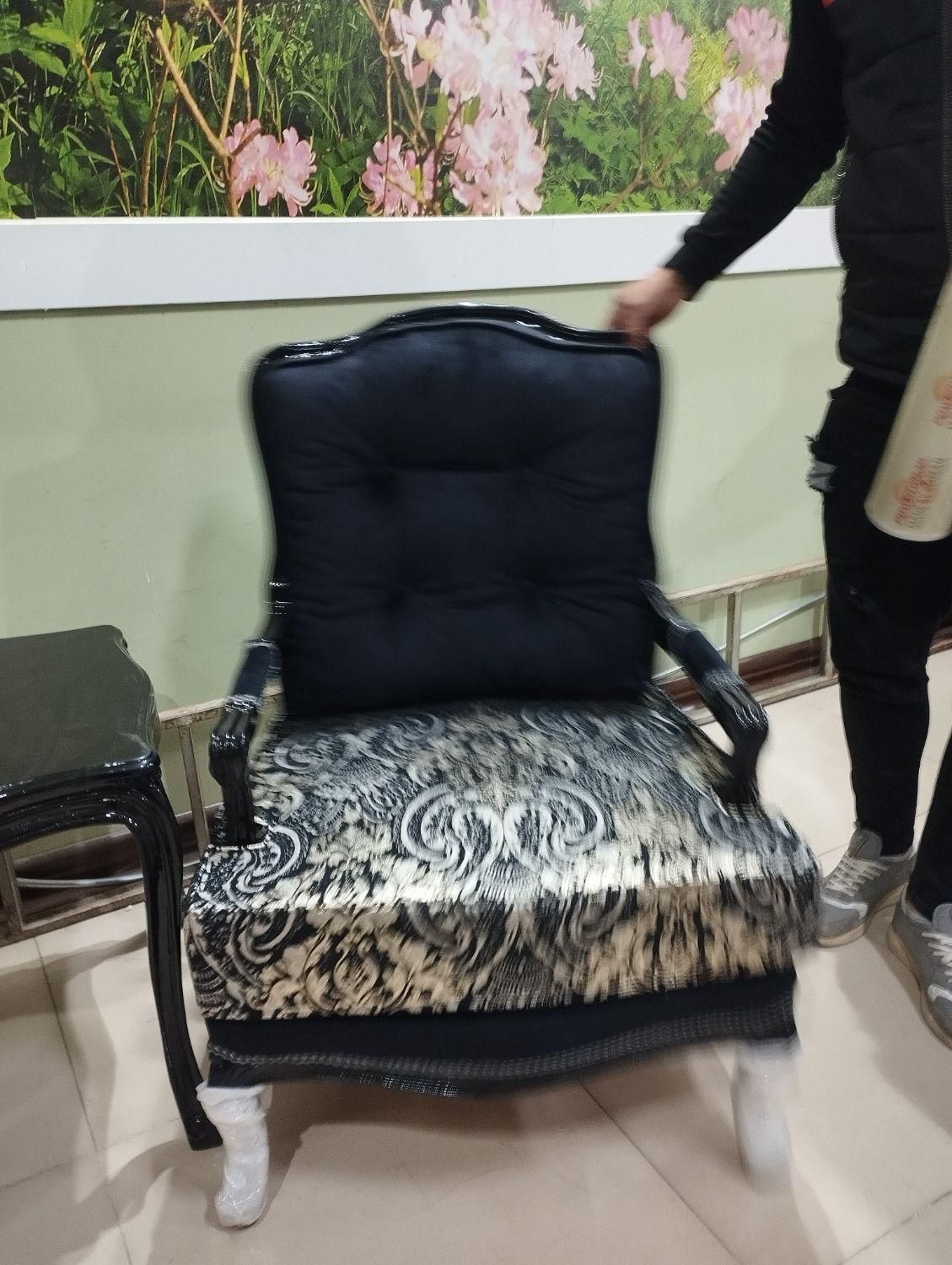 مبل سلطنتی|مبلمان خانگی و میز عسلی|اسلام‌‌آباد غرب, |دیوار