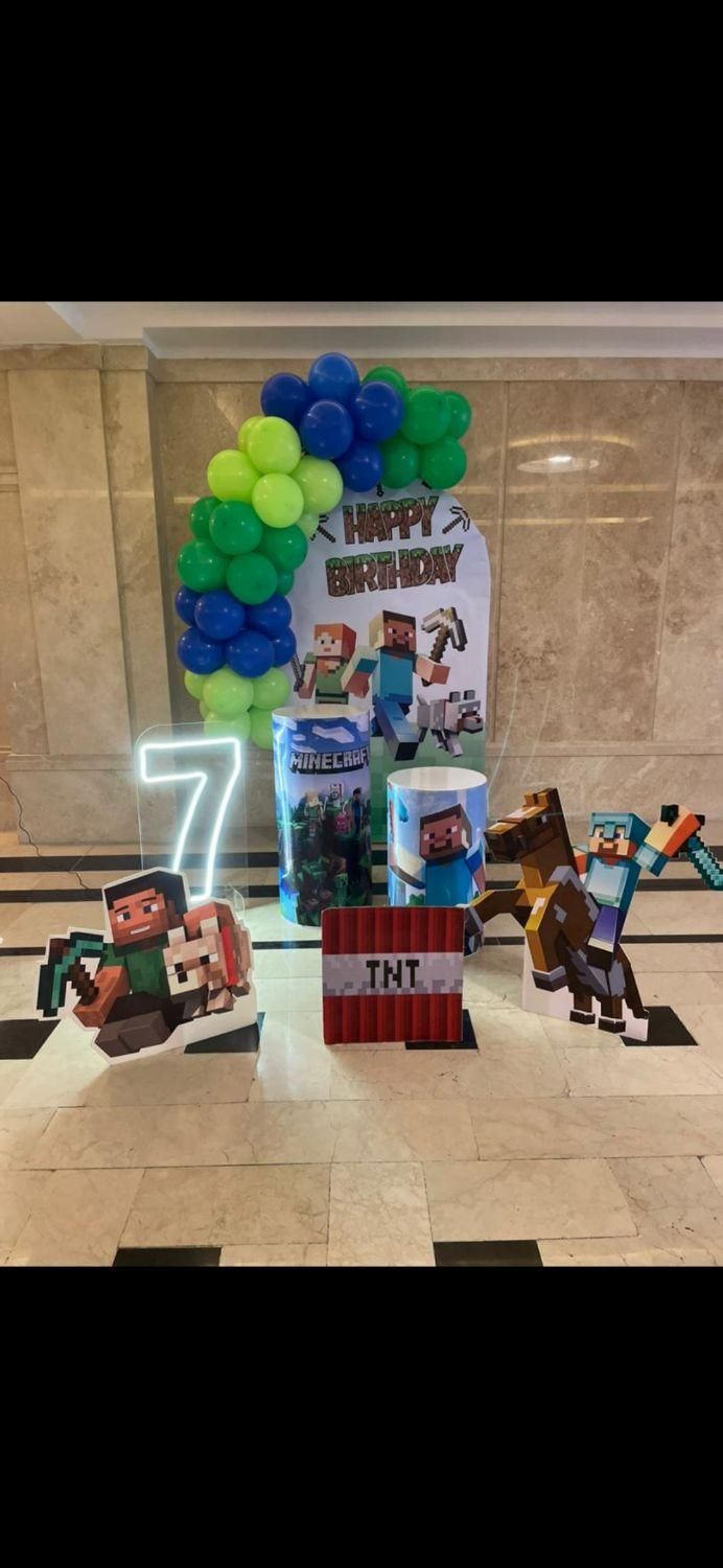 بادکنک آرایی اجاره تم تولد عدیجی رقص نور تن پوش|خدمات پذیرایی، مراسم|تهران, صادقیه|دیوار