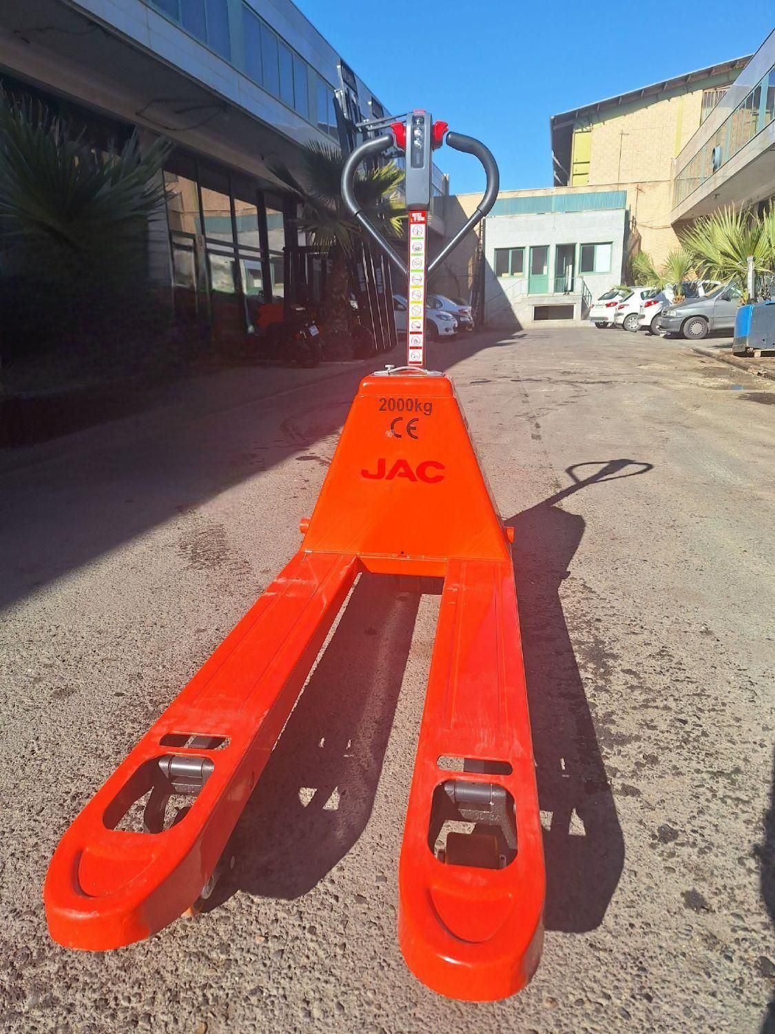 لیفتراک های دستی و دیزل و دوگانه|ماشین‌آلات صنعتی|صفادشت, |دیوار