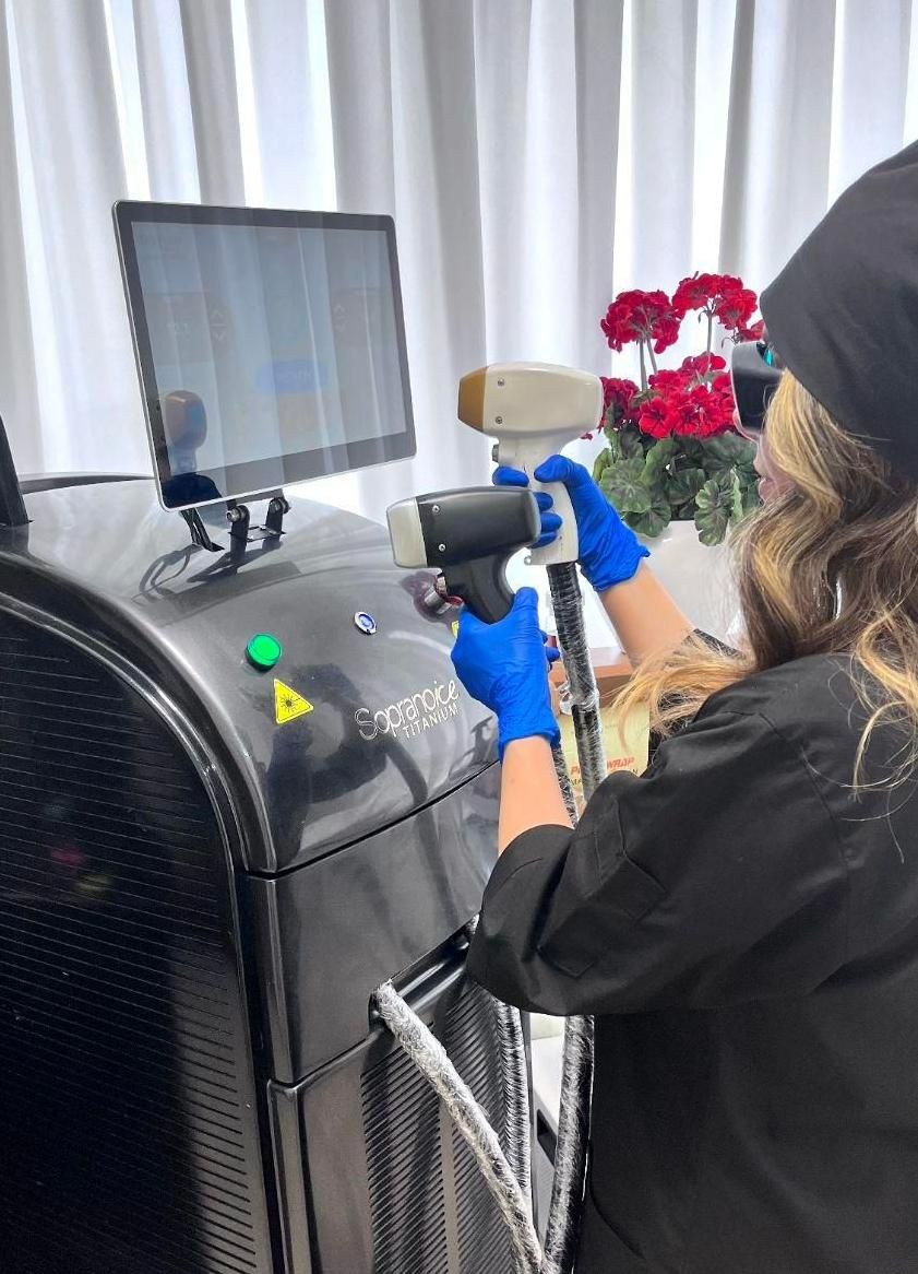 آفر ویژه یلدانه لیزر موی زائد (ایرانا)|خدمات آرایشگری و زیبایی|یاسوج, |دیوار