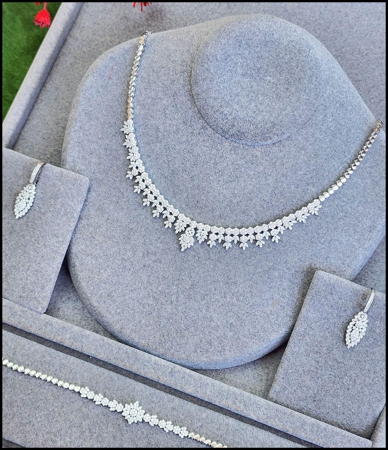 سرویس کارتیه نقره بدون دستمزد کارگاه نقره رضازاده|بدلیجات|تبریز, |دیوار