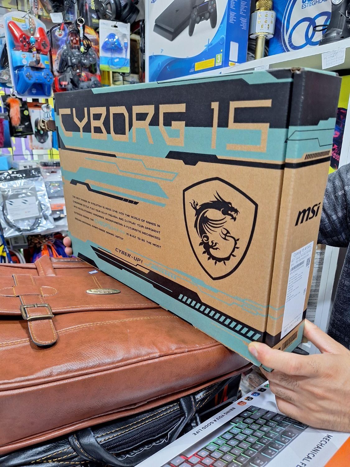 لبتاپ MSI 13620H 4gb 3050|رایانه همراه|تهران, گیشا (کوی نصر)|دیوار