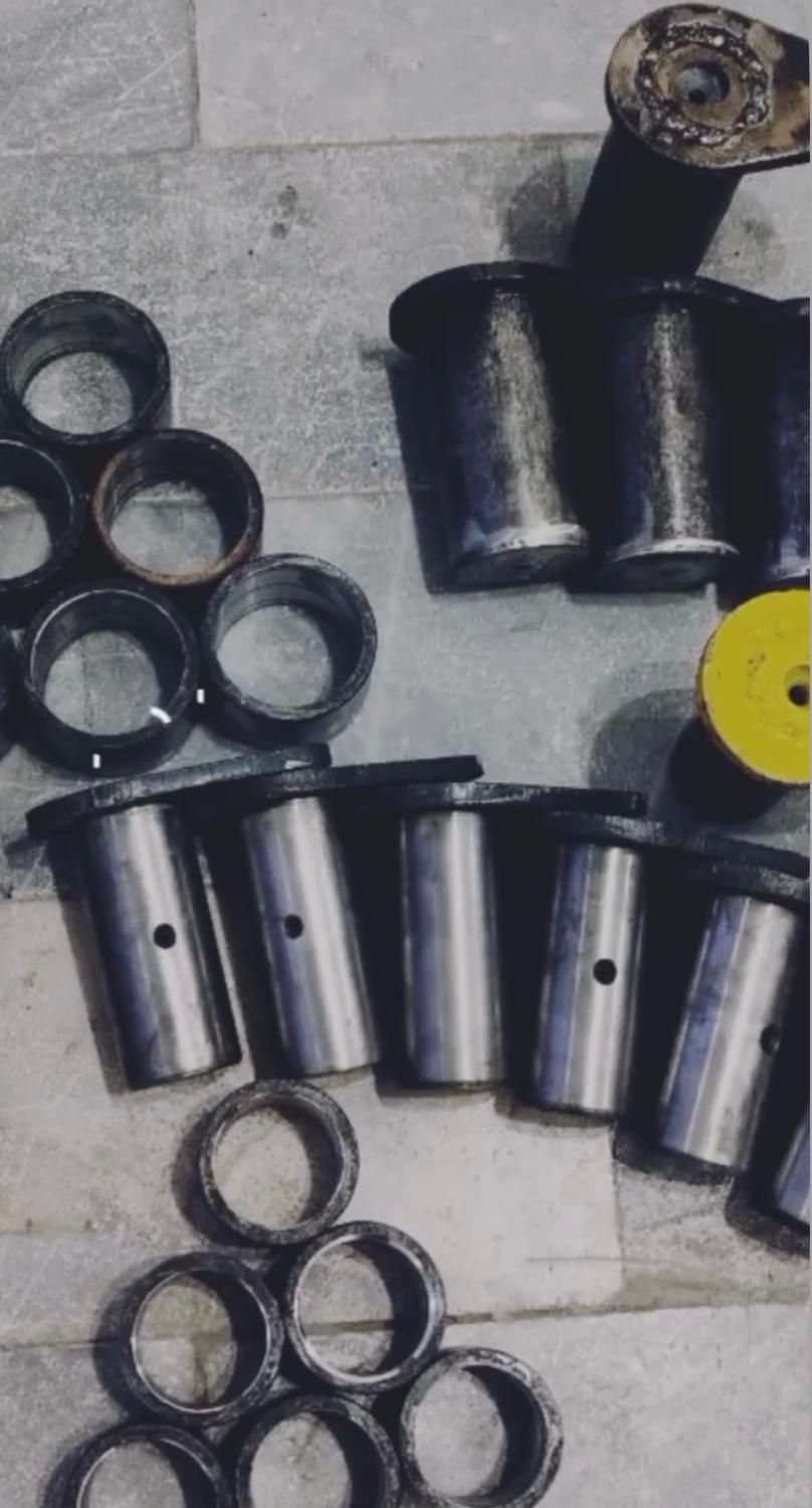 قطعات بیل بکهو نیوهلندCNH|ماشین‌آلات صنعتی|ابریشم, |دیوار