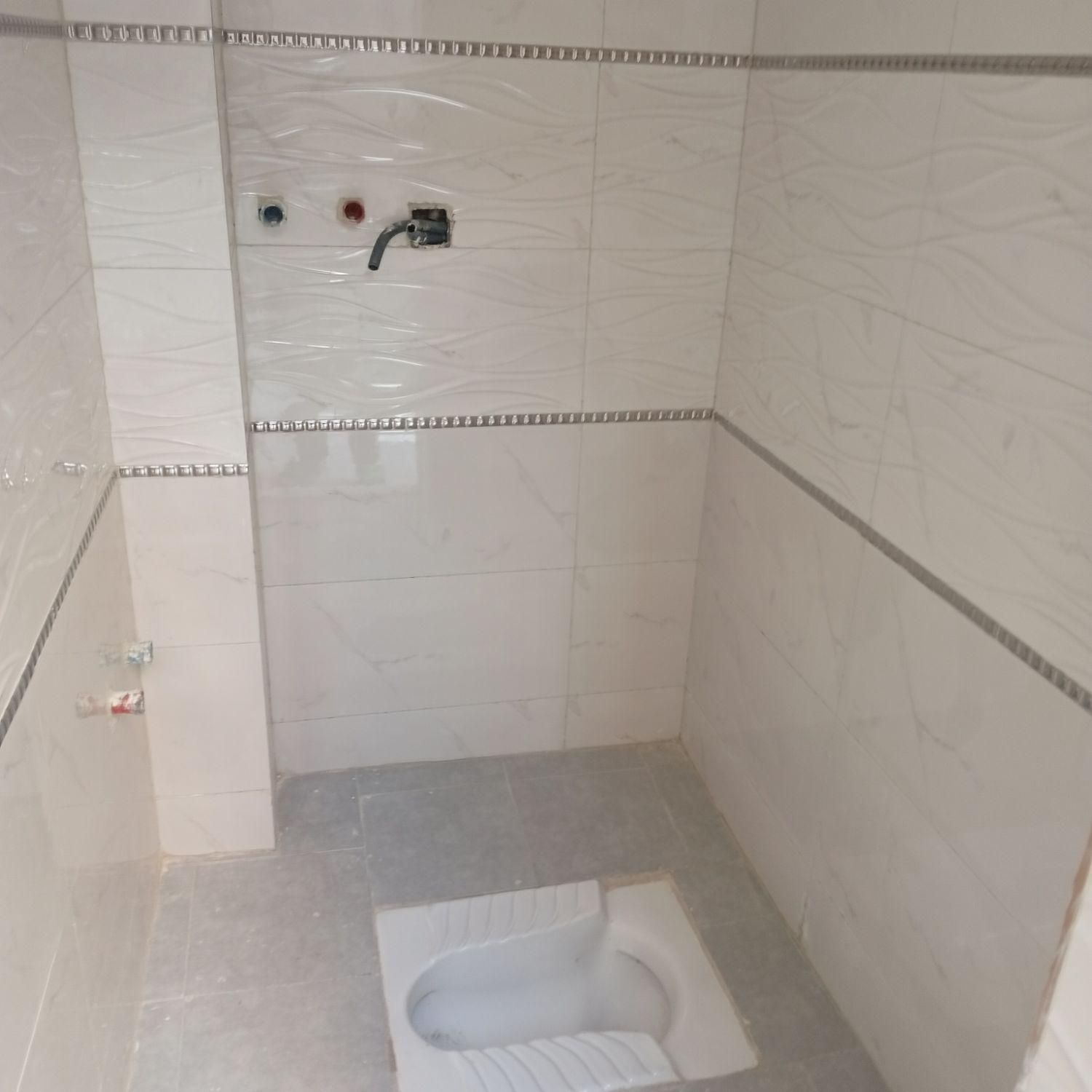 کاشی کاری موزاییک و پله|خدمات پیشه و مهارت|همدان, |دیوار