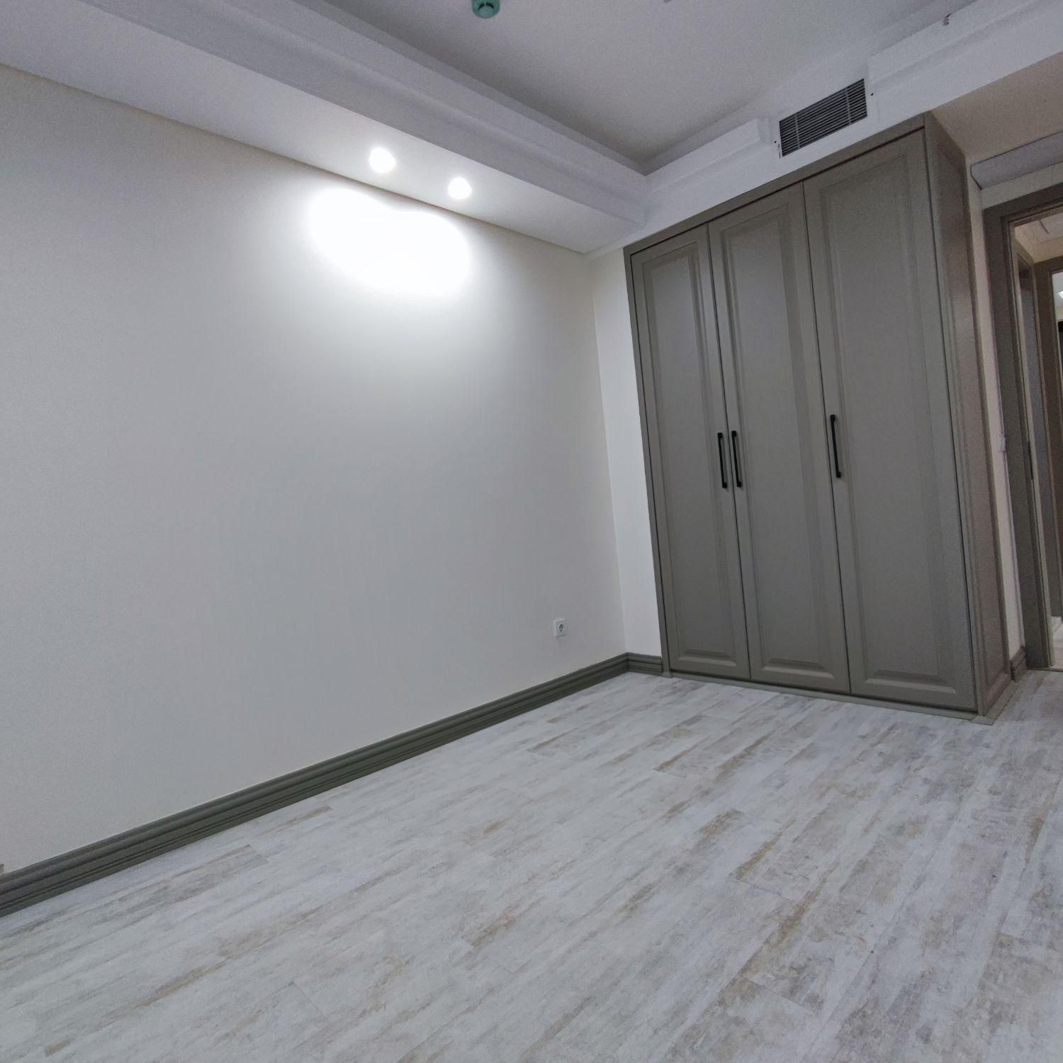فرمانیه/200متر/تک واحدی/مالک فروشنده|فروش آپارتمان|تهران, حکمت|دیوار