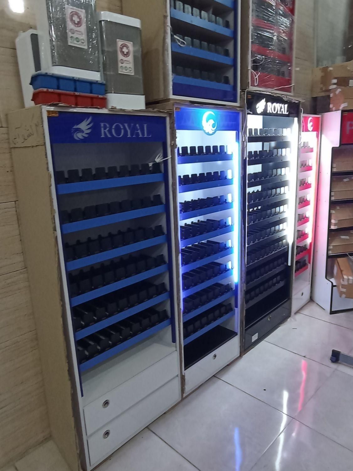 استند سیگار . استند تنباکو . استند|فروشگاه و مغازه|رشت, جانبازان|دیوار