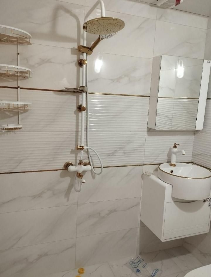 لوله کشی آب/تعمیر بخاری آبگرمکن/برقکاری/سیم کشی|خدمات پیشه و مهارت|سنندج, |دیوار