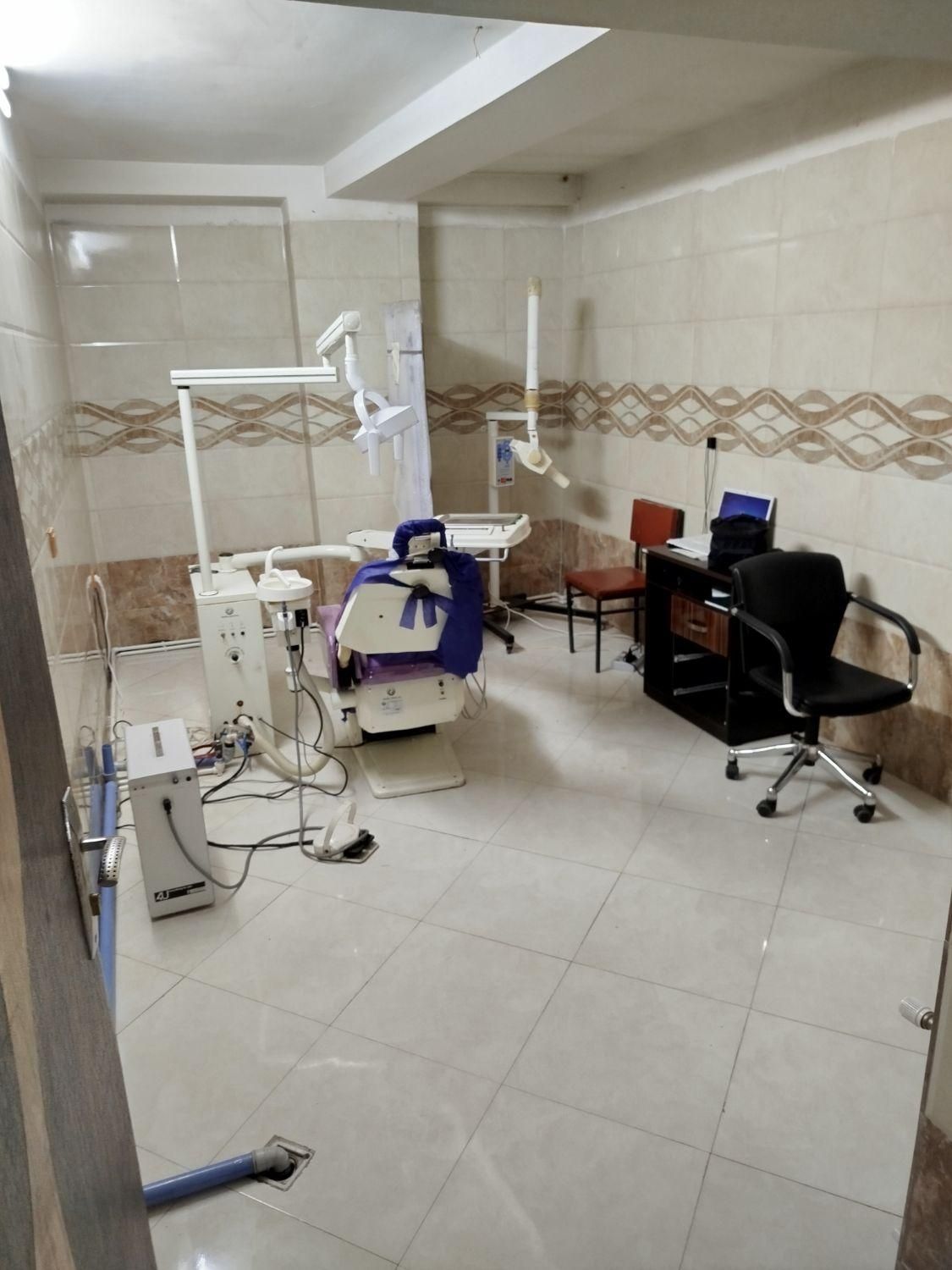 اجاره اداری ۲۵۰ متری در شهرک ولیعصر|اجارهٔ دفتر کار، اتاق اداری، مطب|تهران, شهرک ولیعصر جنوبی|دیوار