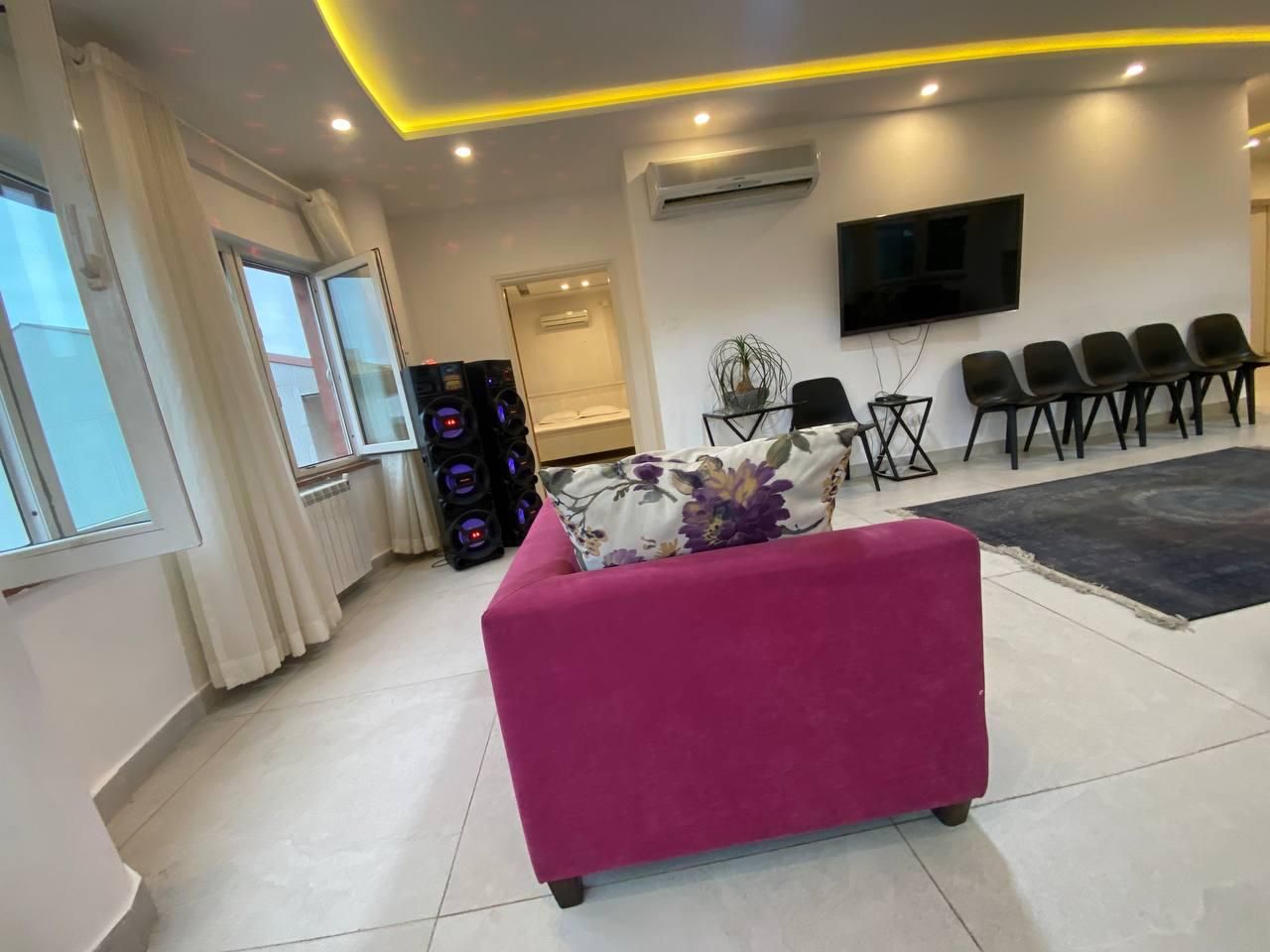 اجاره ویلا ساحلی لوکس ۳خوابه با دید دریا|اجارهٔ کوتاه‌مدت آپارتمان و سوئیت|رشت, حومه رشت|دیوار