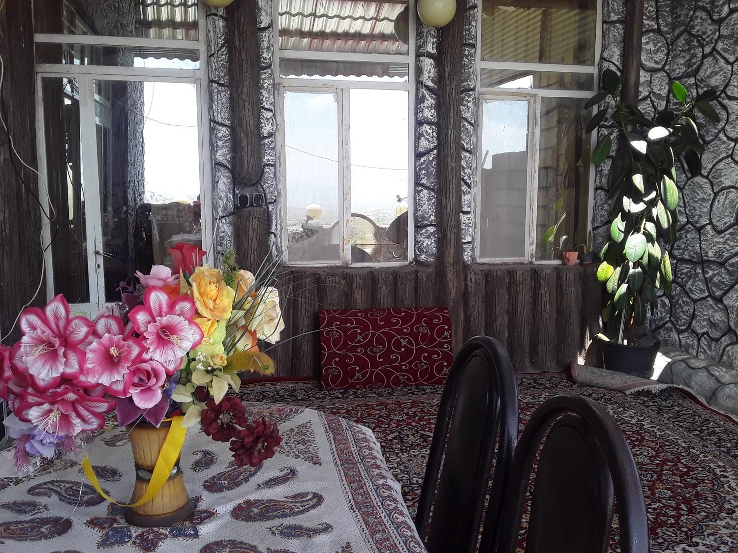 سوئیت ویلا اجاره ای مبله در سمیرم پاسخگو شبانه روز|اجارهٔ کوتاه‌مدت آپارتمان و سوئیت|سمیرم, |دیوار