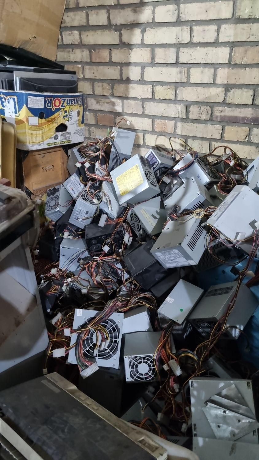 کامپیوترهای قدیمی اوراقی|قطعات و لوازم جانبی رایانه|مشهد, ثامن|دیوار