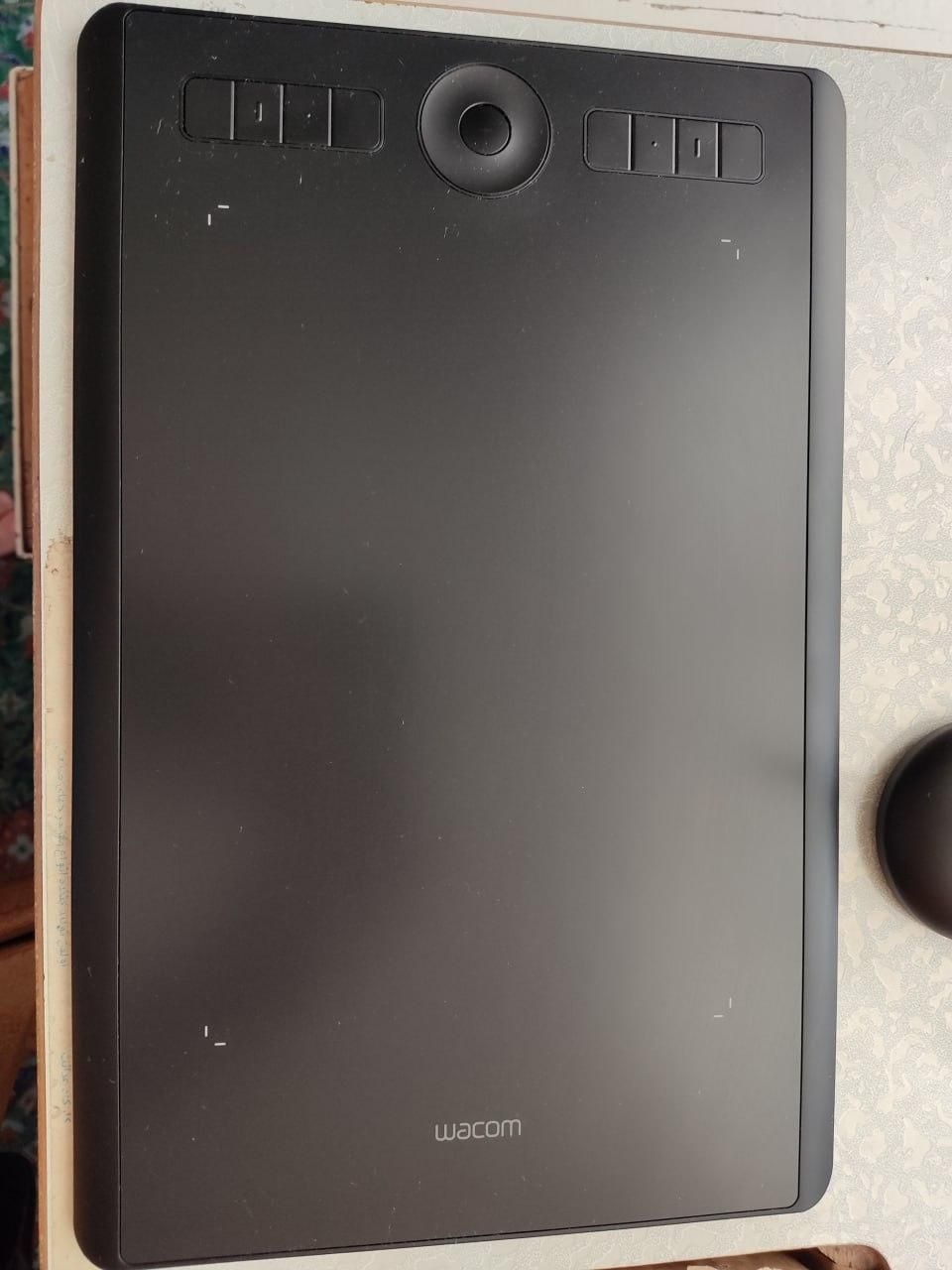 قلم نوری Wacom intuos pro medium|قطعات و لوازم جانبی رایانه|خرم‌آباد, |دیوار