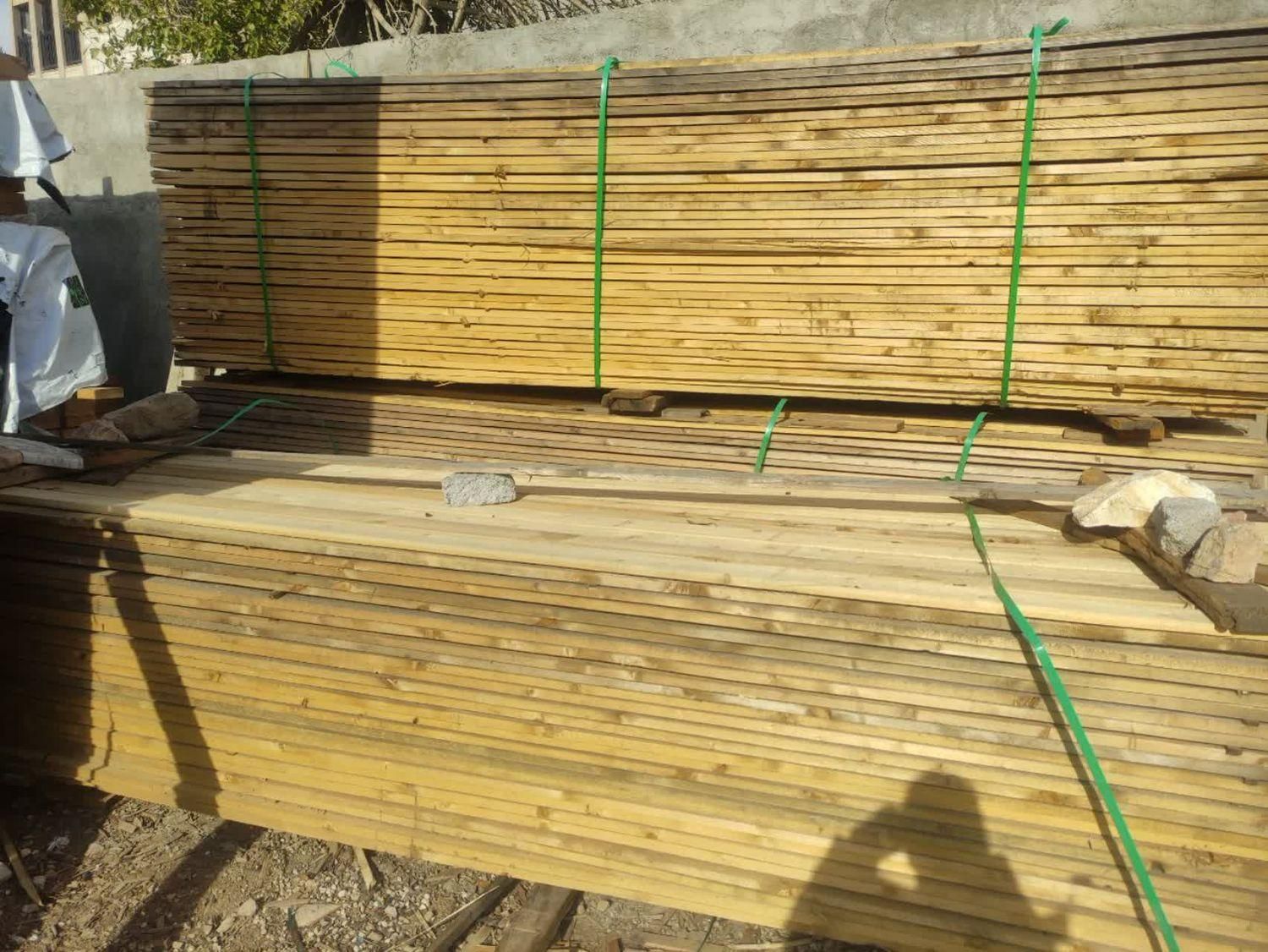 چوب. روسی تخته چند لایی پلای وود لمبه|عمده‌فروشی|اصفهان, جنیران (لادان)|دیوار