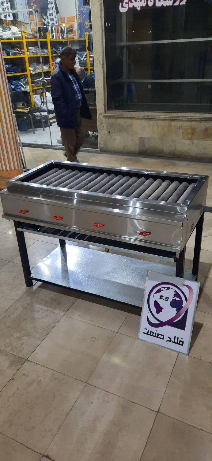 فر منقل کباب پز ترکی ساندویچی گازی ذغالی صنعتی|کافیشاپ و رستوران|تهران, شوش|دیوار