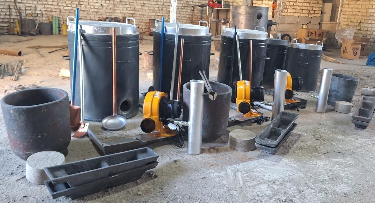 کوره با تحمل دمای ۱۸۰۰درجه ذوب|ماشینآلات صنعتی|مبارکه, |دیوار