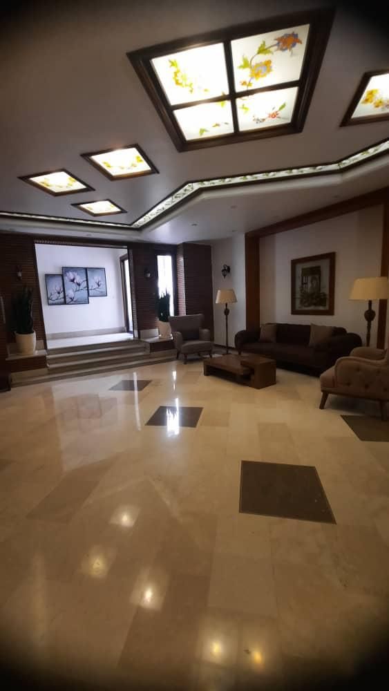 آپارتمان ۲۰۵ متری/نیاوران/دو پارکینگ سندی|فروش آپارتمان|تهران, نیاوران|دیوار