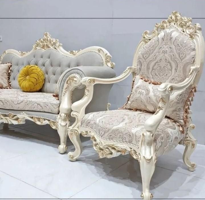 مبل کلاسیک طرح پاریس|مبلمان خانگی و میز عسلی|قم, زاویه|دیوار