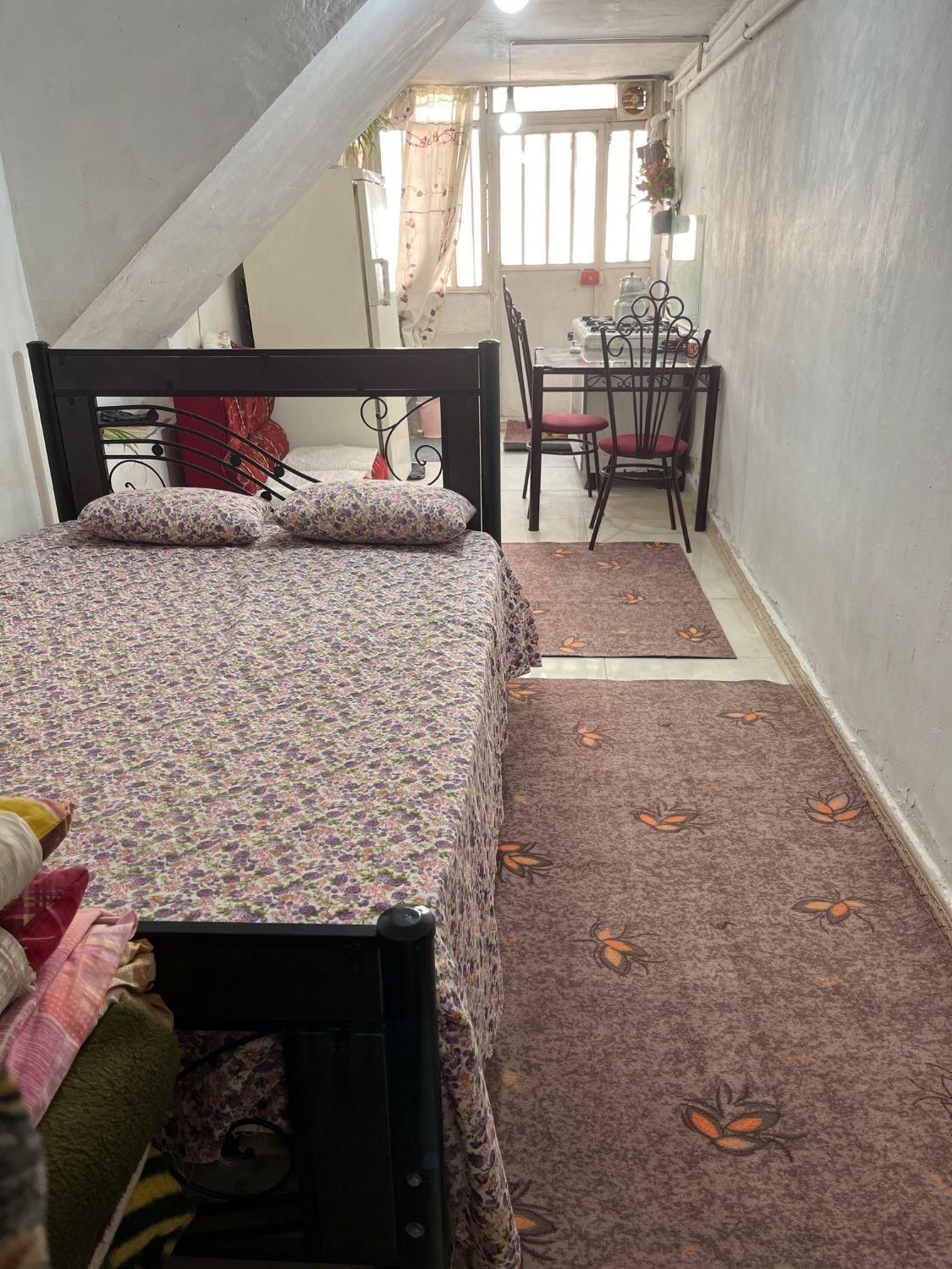 سوییت کولردار تمیز وسط رشت نزدیک موسسه مهر|اجارهٔ کوتاه‌مدت آپارتمان و سوئیت|رشت, اسماعیل آباد|دیوار