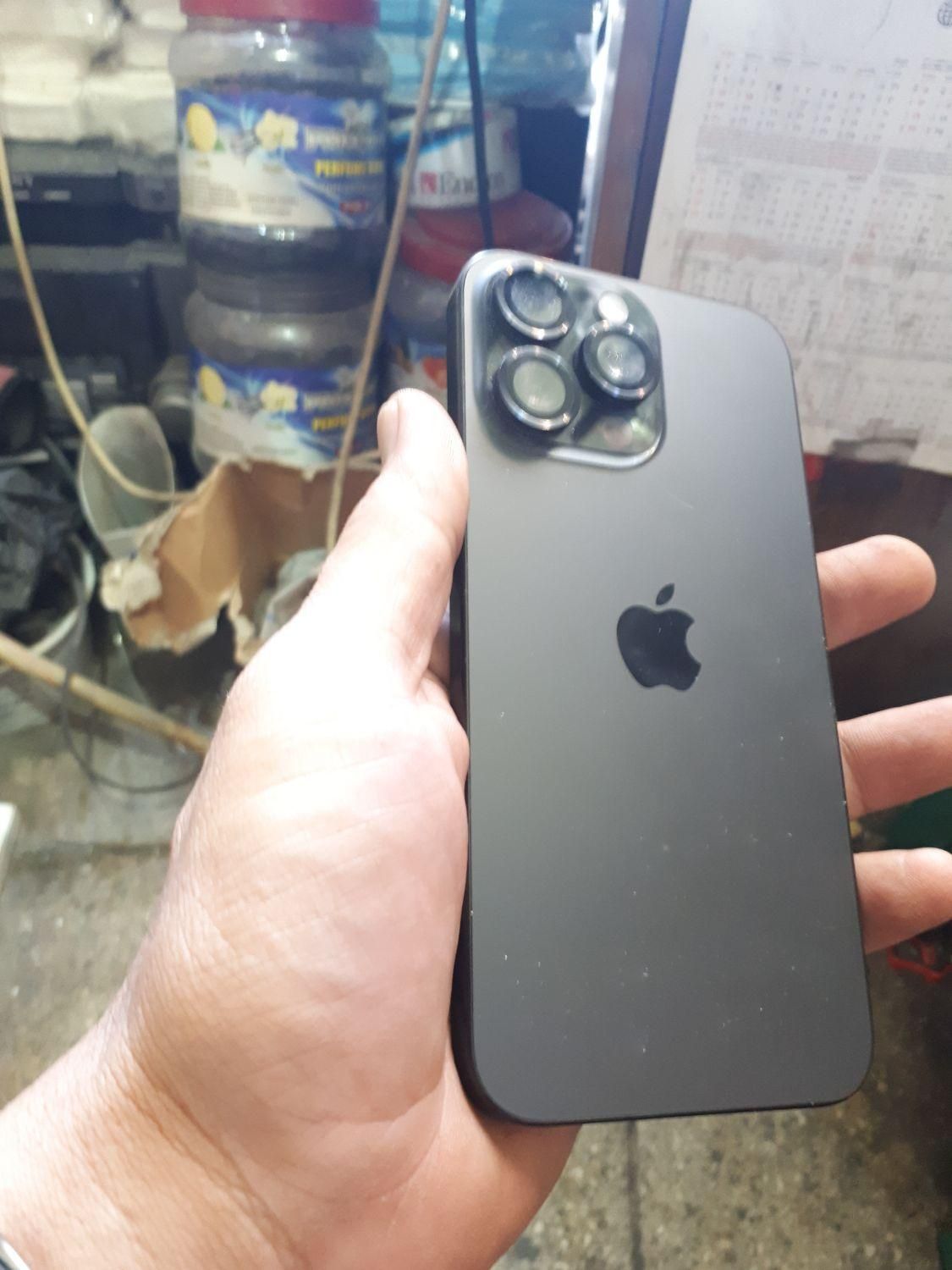 اپل iPhone 15 Pro Max با حافظهٔ ۲۵۶ گیگابایت|موبایل|خرم‌آباد, |دیوار