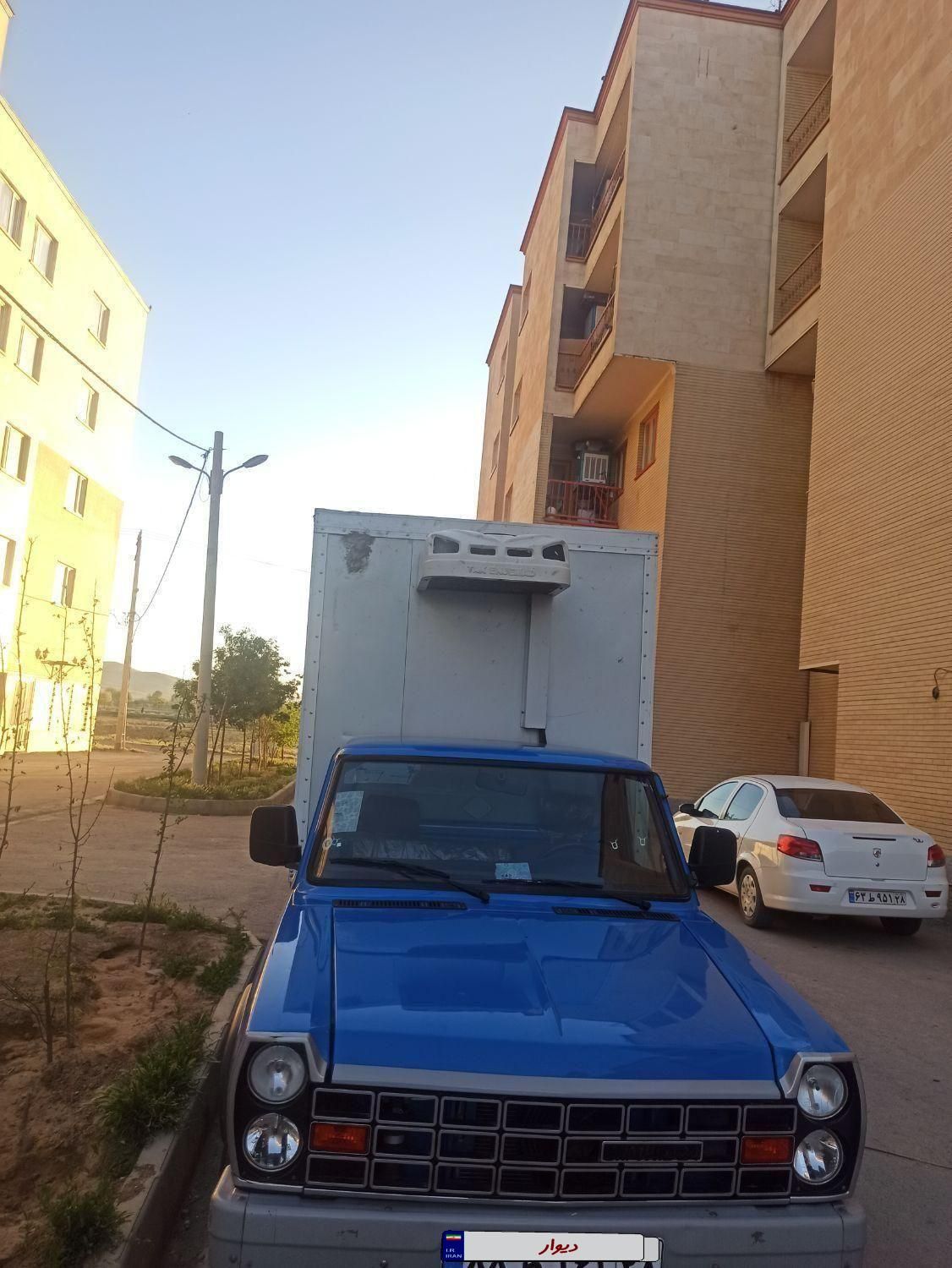 نیسان یخچالدار مدل 401|خودرو سواری و وانت|همدان, |دیوار