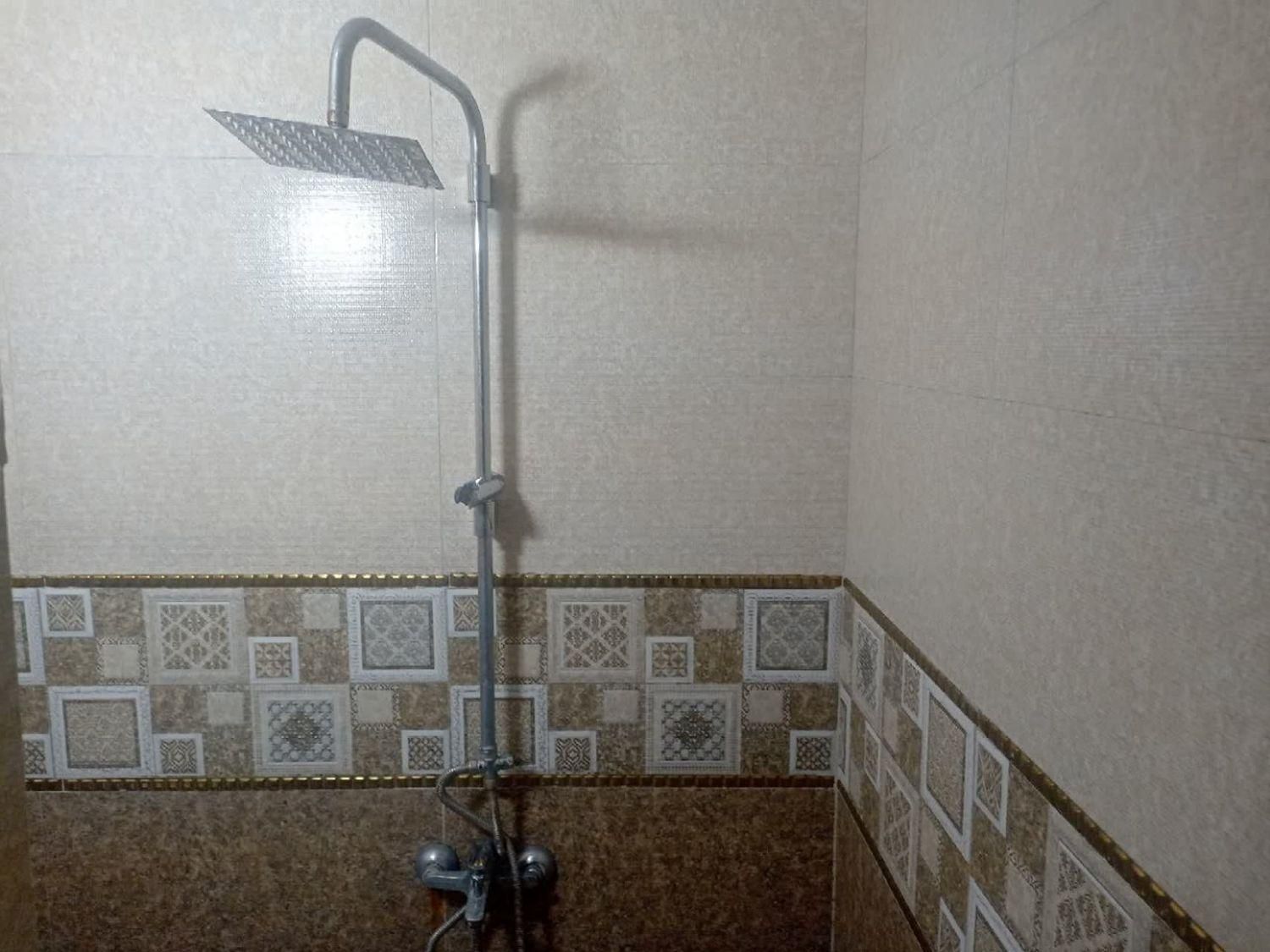 اجاره باغ ویلا استخر داخل اب گرم شاهنامه 18|اجارهٔ کوتاه‌مدت ویلا و باغ|مشهد, شهرک رازی (شهرک غرب)|دیوار