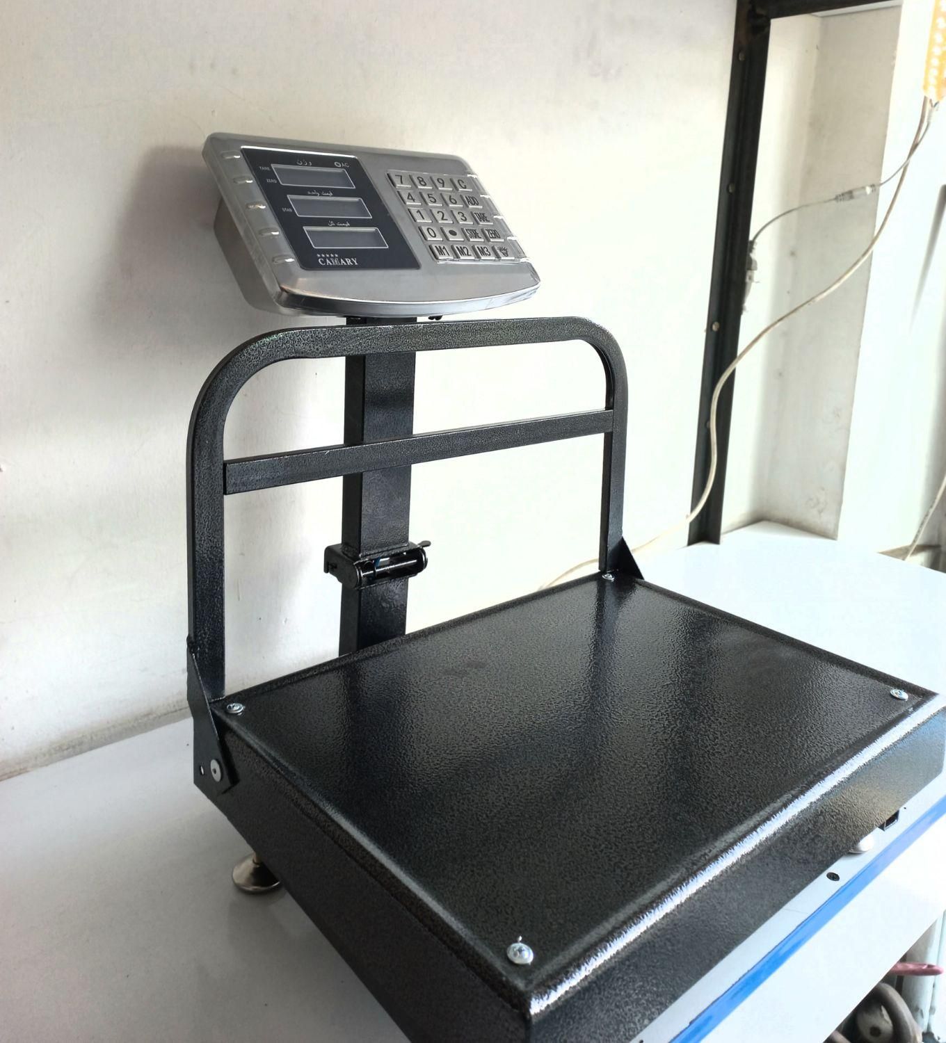 باسکول های ۱۰۰ کیلویی رومیزی (پیام توزین) ترازو|فروشگاه و مغازه|مشهد, ایثارگران|دیوار