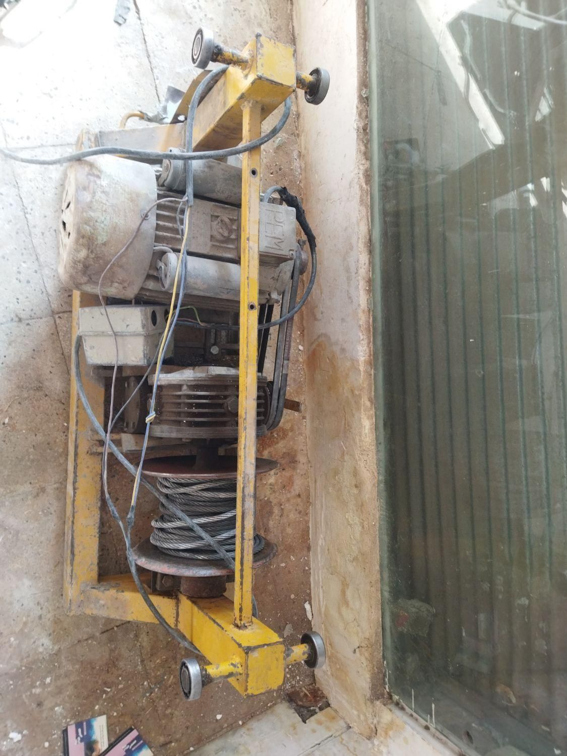 بالابر ساختمانی الکو و چینی|ماشینآلات صنعتی|اقبالیه, |دیوار