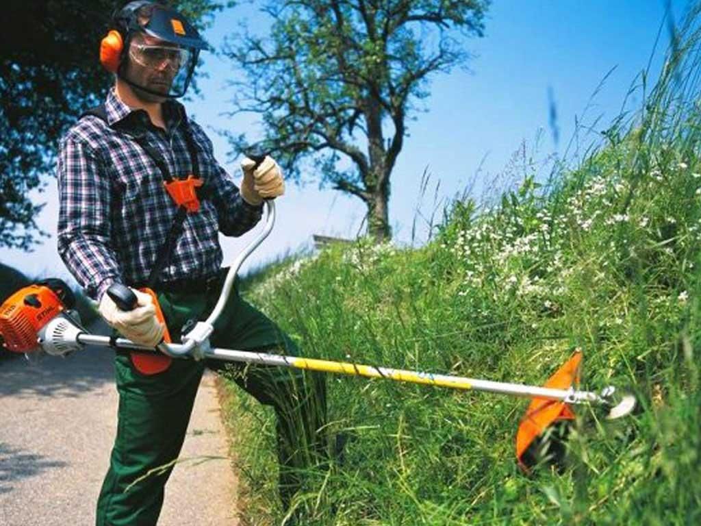 انواع علف زن پشتی و دوشی ( ابزار من) اقساط|ماشین‌آلات صنعتی|کرمان, |دیوار