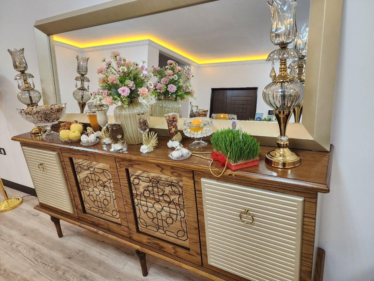 ست آینه کنسول چوبی مدل زمرد|بوفه، ویترین، کنسول|ارومیه, |دیوار