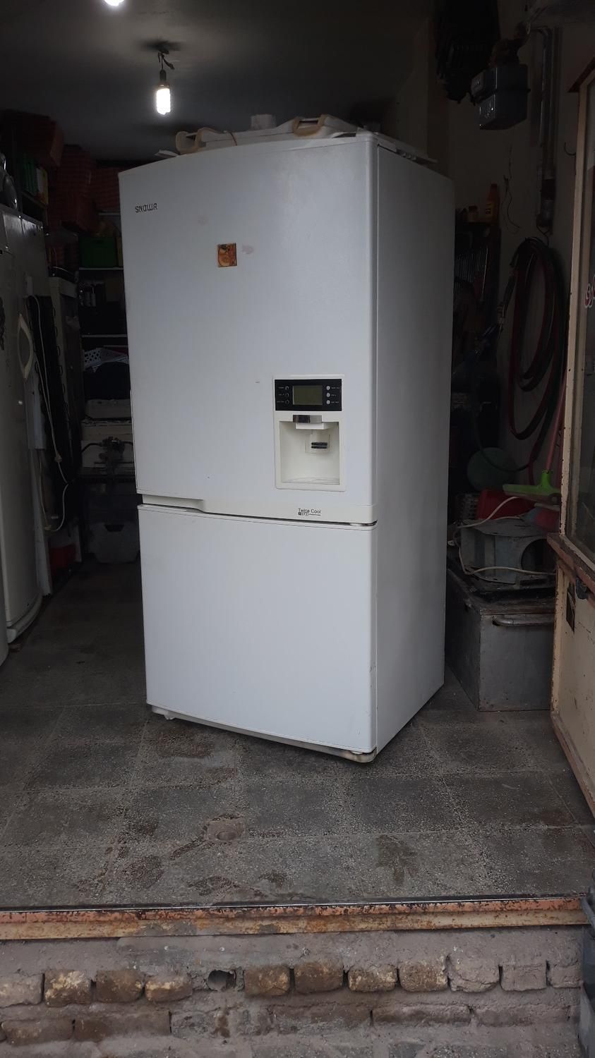 نمایندگی تعمیرات انواع یخچال و فریزر|خدمات پیشه و مهارت|شیروان (خراسان), |دیوار