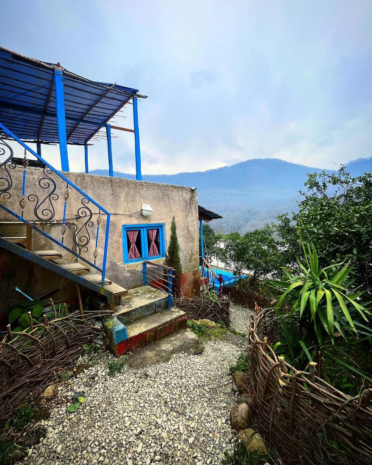 اجاره ویلا جنگلی دربست|اجارهٔ کوتاهمدت ویلا و باغ|نشتارود, |دیوار