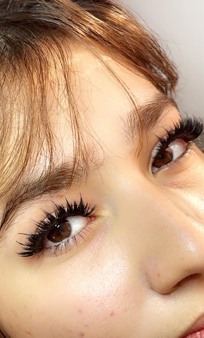 کاشت مژه ( چسب بدون اسیب ومژه ابریشمی)|خدمات آرایشگری و زیبایی|ساری, |دیوار