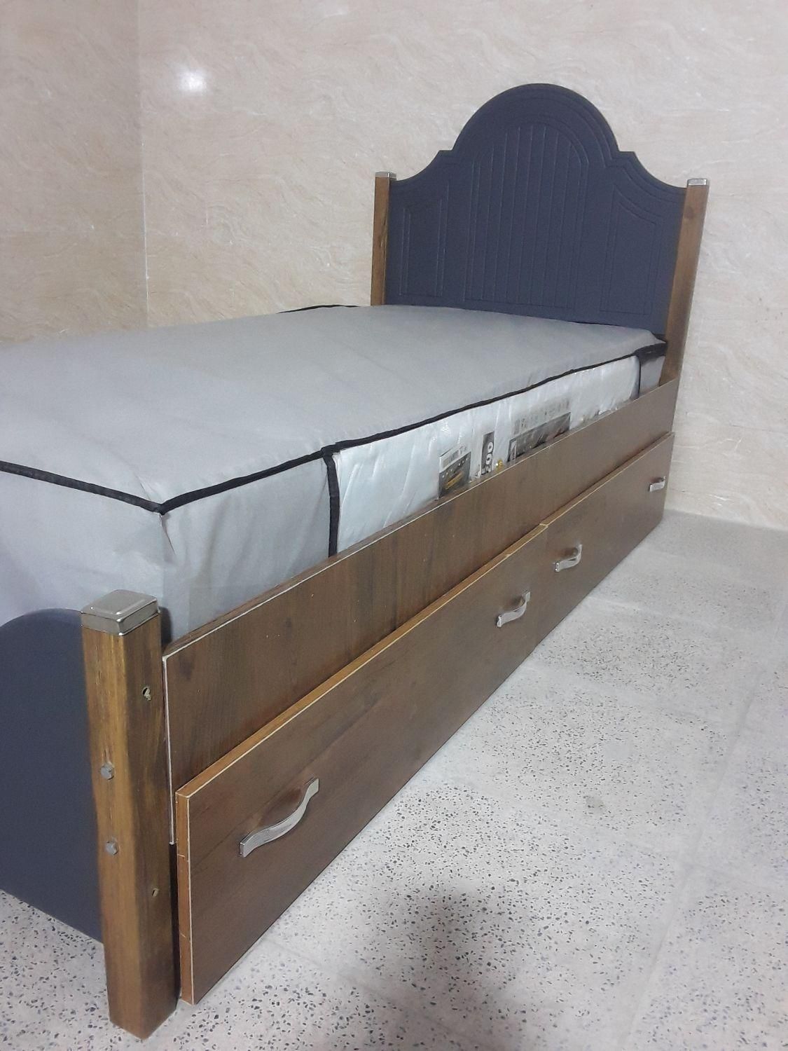 تخت خواب تک نفره شیک دیاموند|تخت و سرویس خواب|تهران, شهرک ابوذر|دیوار