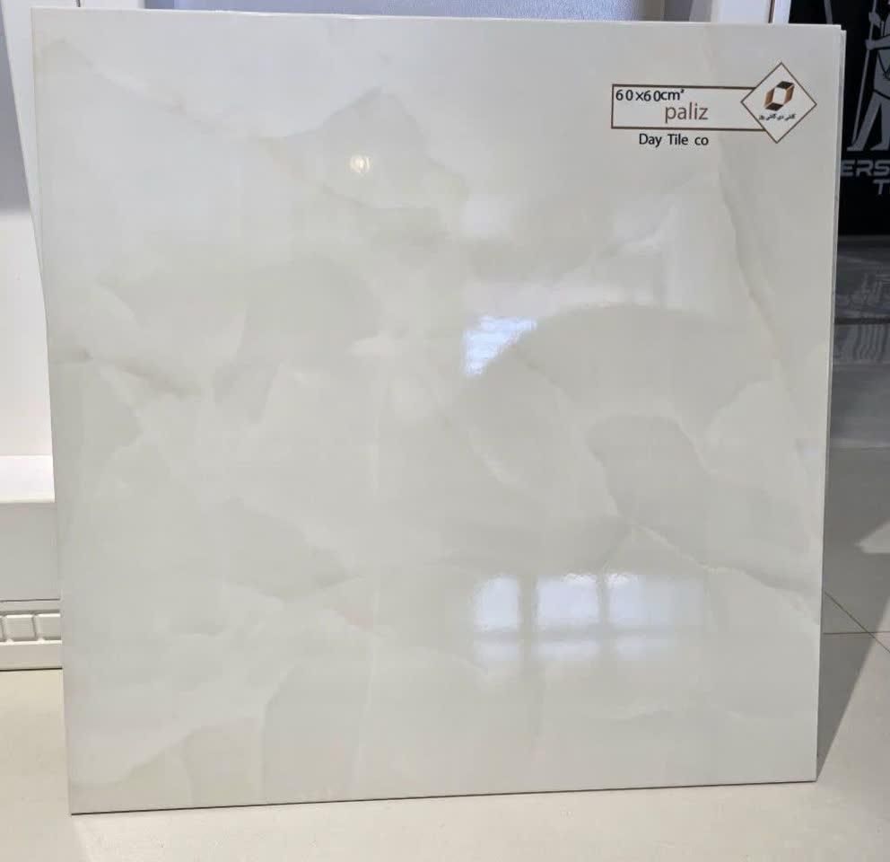 سرامیک ۶۰×۶۰ پرسلان خاک سفید و خاک قرمز|مصالح و تجهیزات ساختمان|چهاردانگه (تهران), |دیوار