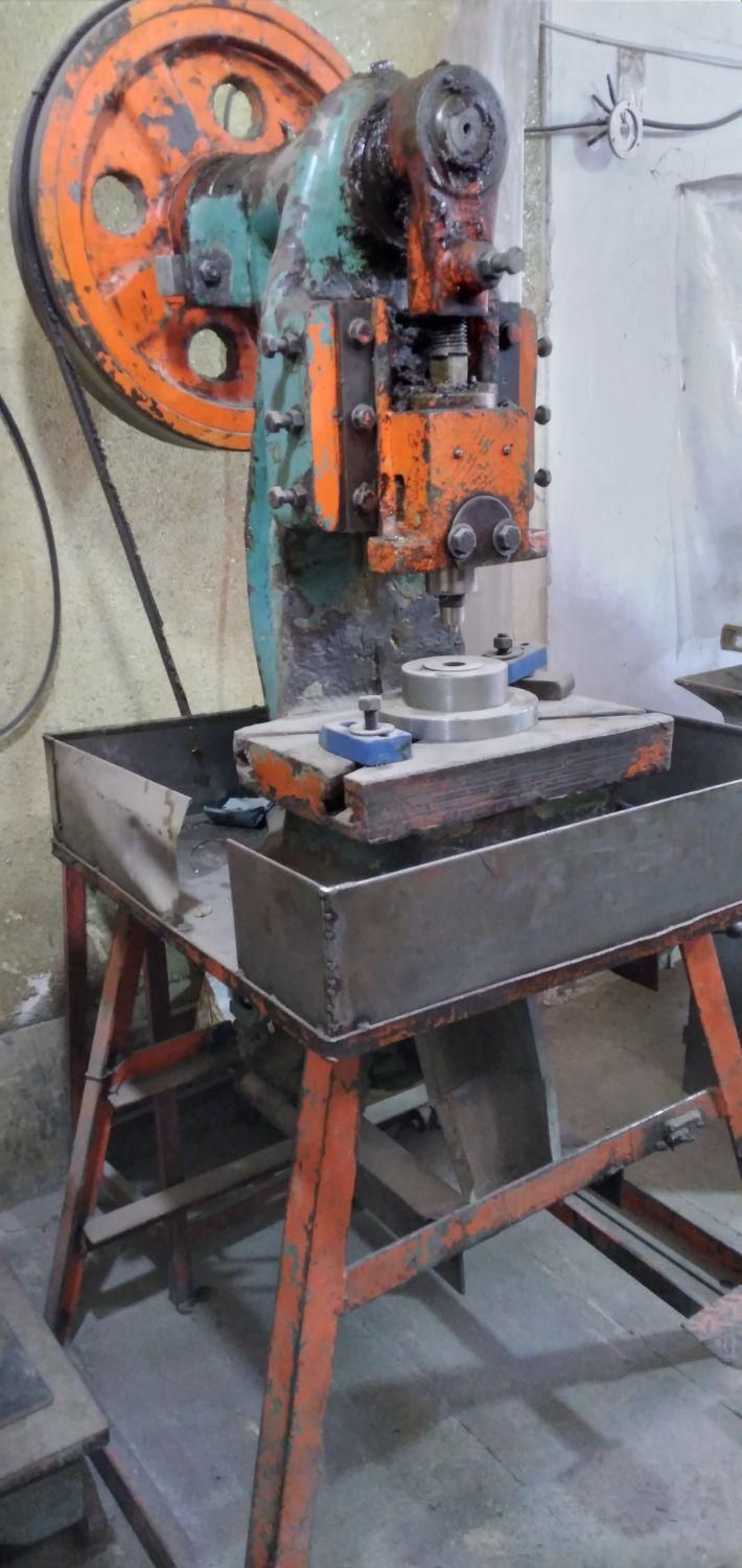 پرس ضربه ای ۱۲ تن دستگاه پرس|ماشینآلات صنعتی|فردیس, شهرک وحدت|دیوار