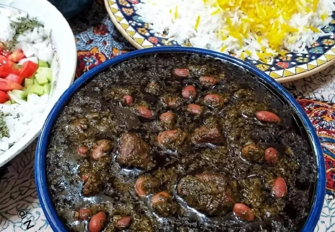 سبزی قرمه خشک تازه خانگی تفت داده شده خوش عطر طعم|خوردنی و آشامیدنی|نیشابور, شهرک بهداری|دیوار