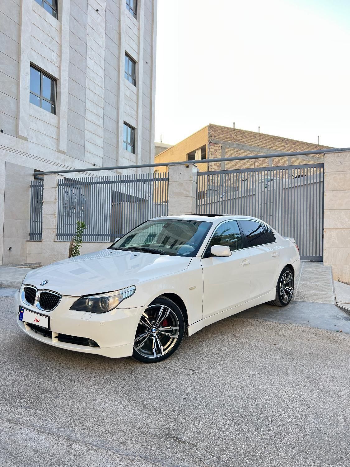 Bmw 520 مدل 2007|خودرو سواری و وانت|شیراز, قصرالدشت|دیوار