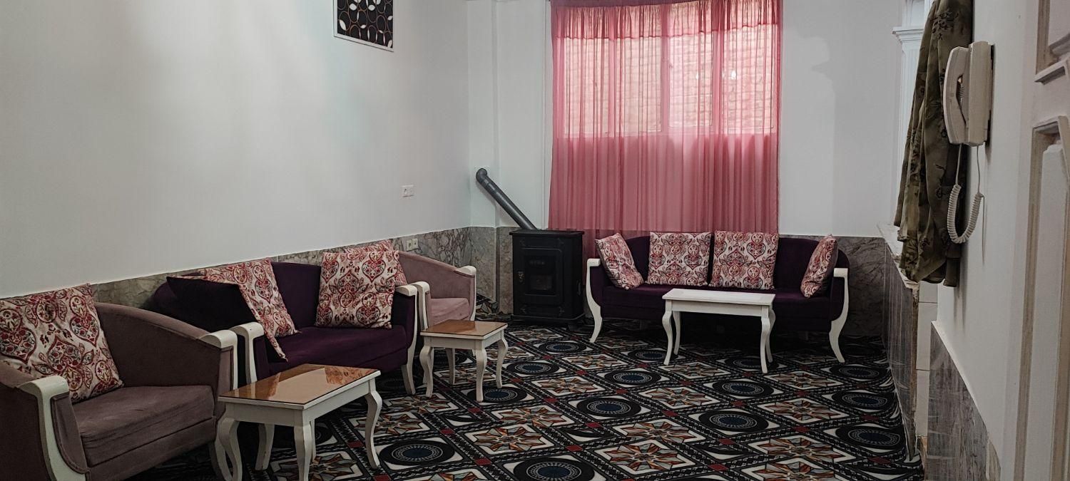 اجاره ساعتی،روزانه،هفتگی آپارتمان مبله با لوازم|اجارهٔ کوتاهمدت آپارتمان و سوئیت|مشهد, طلاب|دیوار