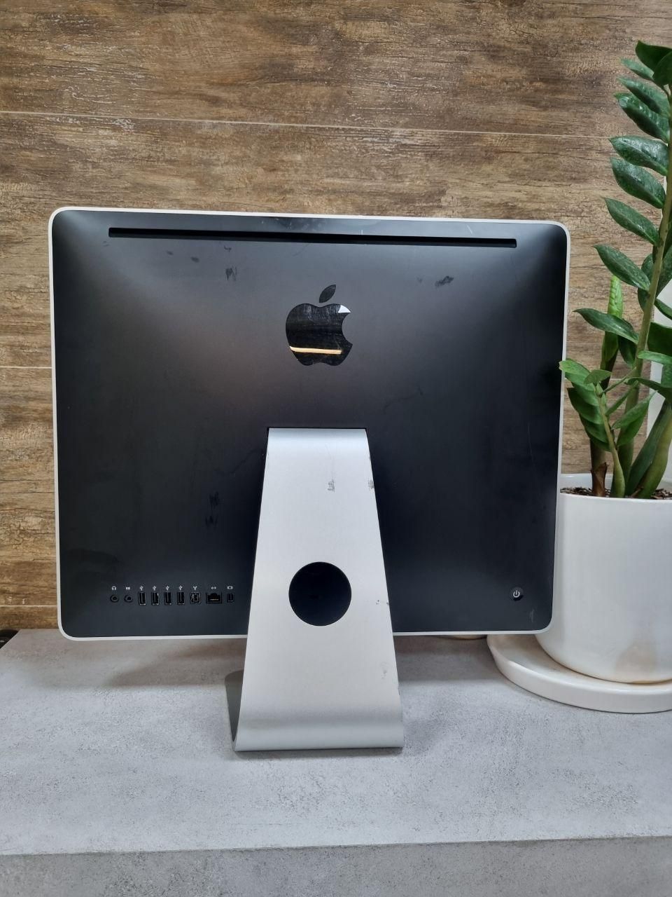 کامپیوتر Apple / آیمک /آل این وان / کیس + مانیتور|رایانه رومیزی|یزد, |دیوار