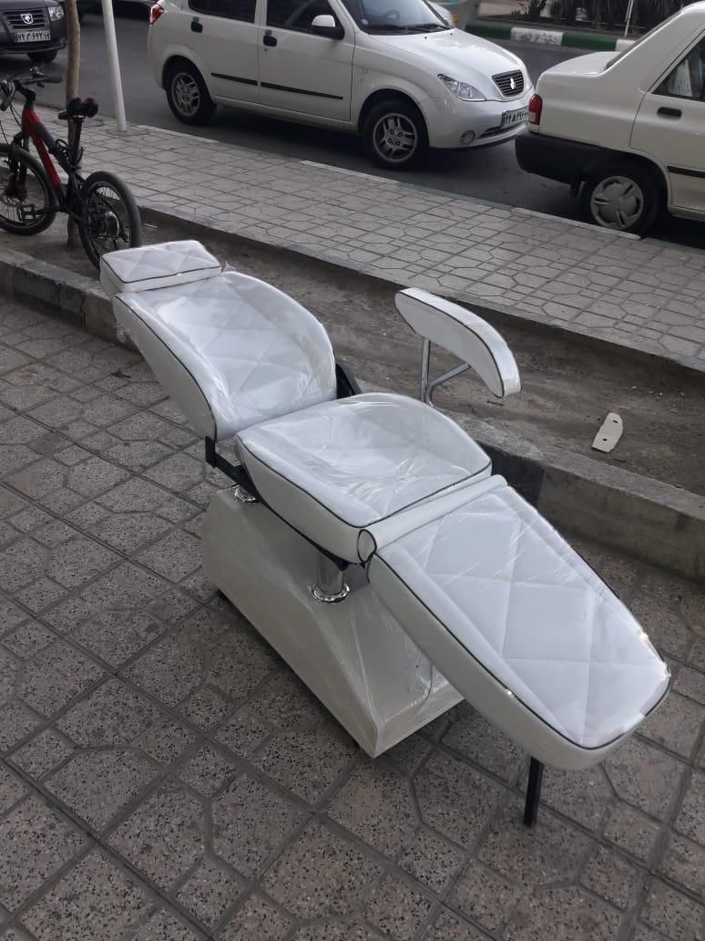 تخت فورتیک|آرایشگاه و سالن‌های زیبایی|مشهد, گلبرگ شمالی|دیوار