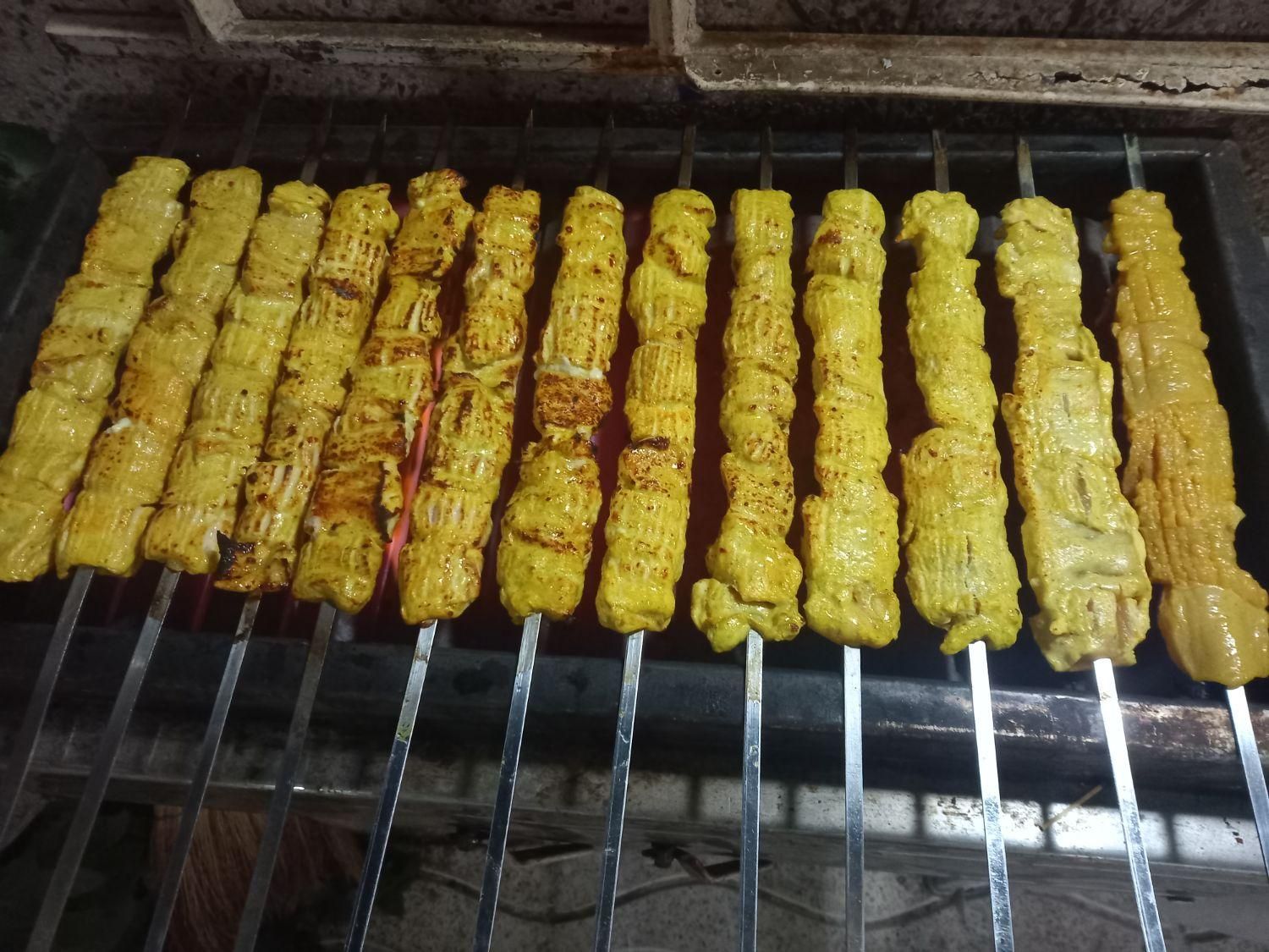 اشپزی در منازل پذیرفته میشود|خدمات پذیرایی، مراسم|زنجان, |دیوار