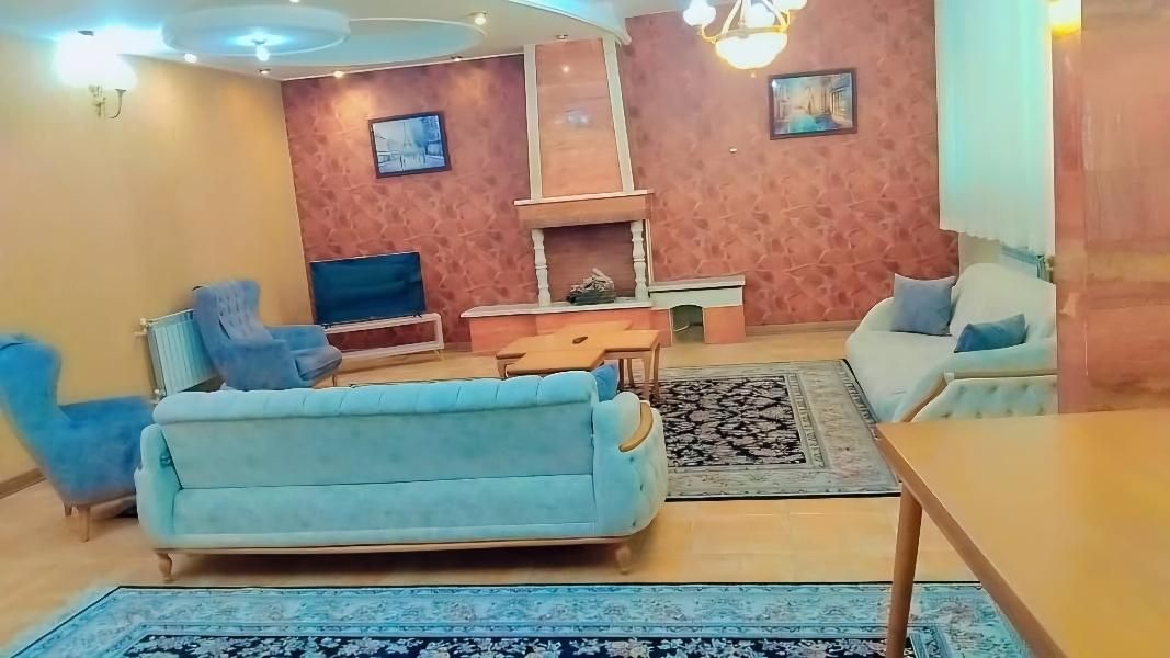 مبله ستارخان|اجارهٔ کوتاه‌مدت آپارتمان و سوئیت|شیراز, قدوسی غربی|دیوار