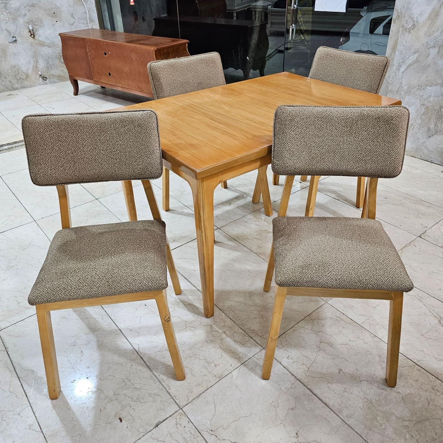 میز ناهارخوری مدل پرومکس|میز و صندلی غذاخوری|مهاباد (آذربایجان غربی), |دیوار