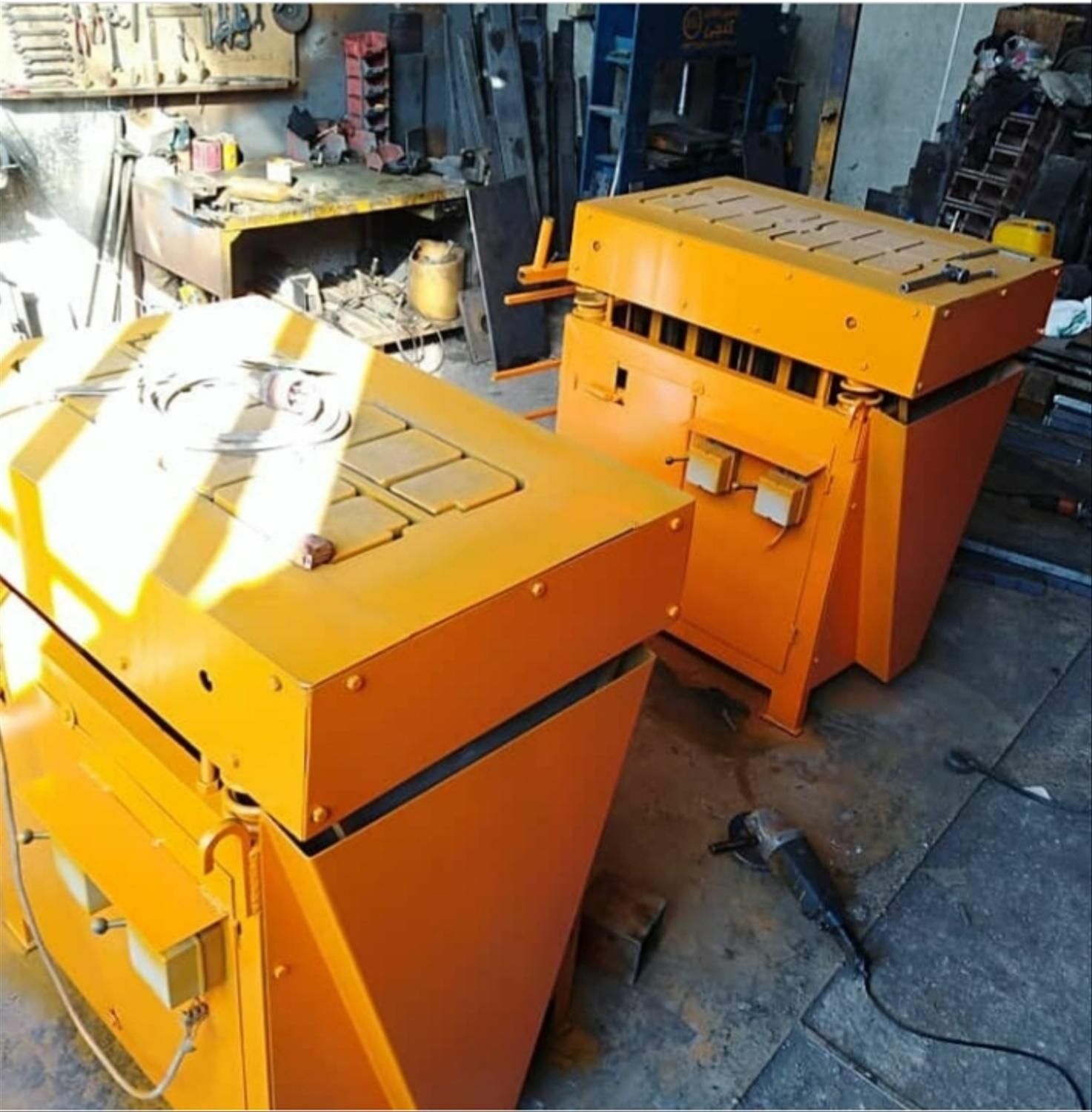 بلوک زن متحرک اتومات میکسر بالابر ساختمانی|ماشین‌آلات صنعتی|بجنورد, |دیوار