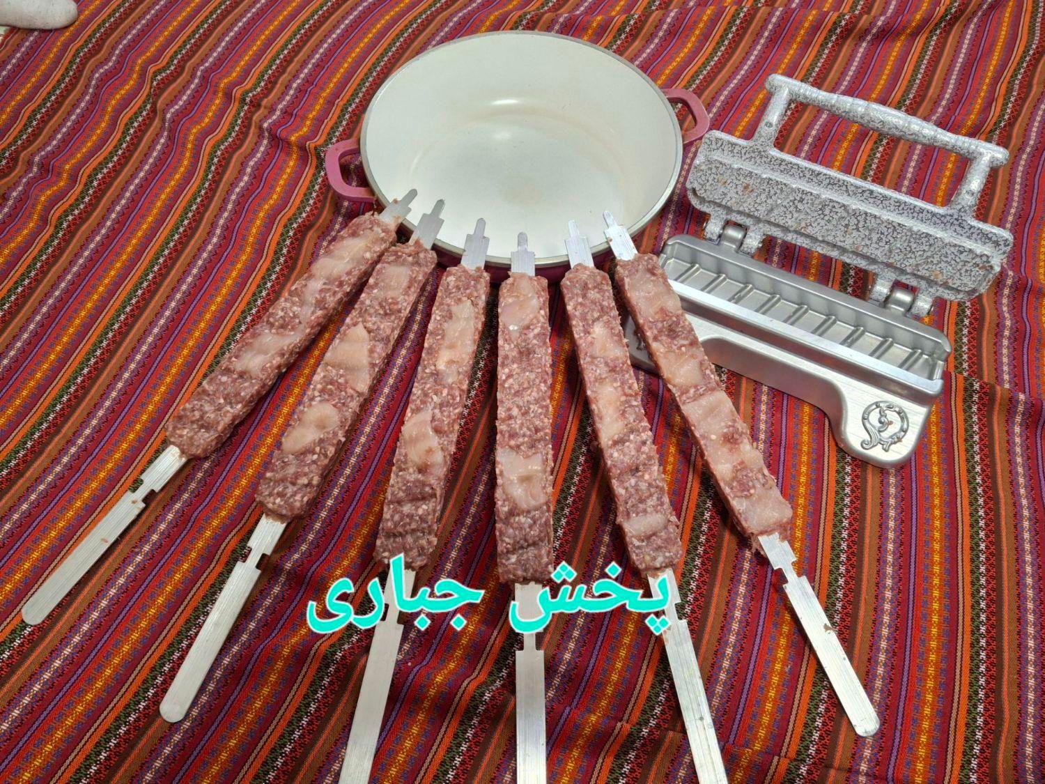 کوبیده زن مارک ویکاس|ظروف پخت‌وپز|تبریز, |دیوار