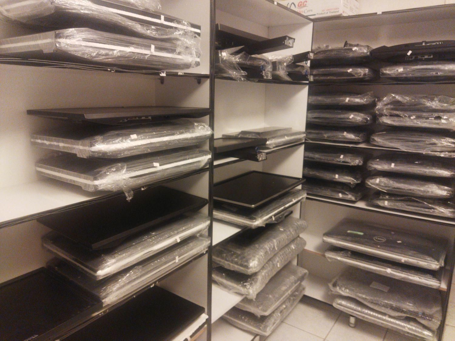 مانیتور استوک مدارس و اداره جات|قطعات و لوازم جانبی رایانه|شیراز, ستارخان|دیوار