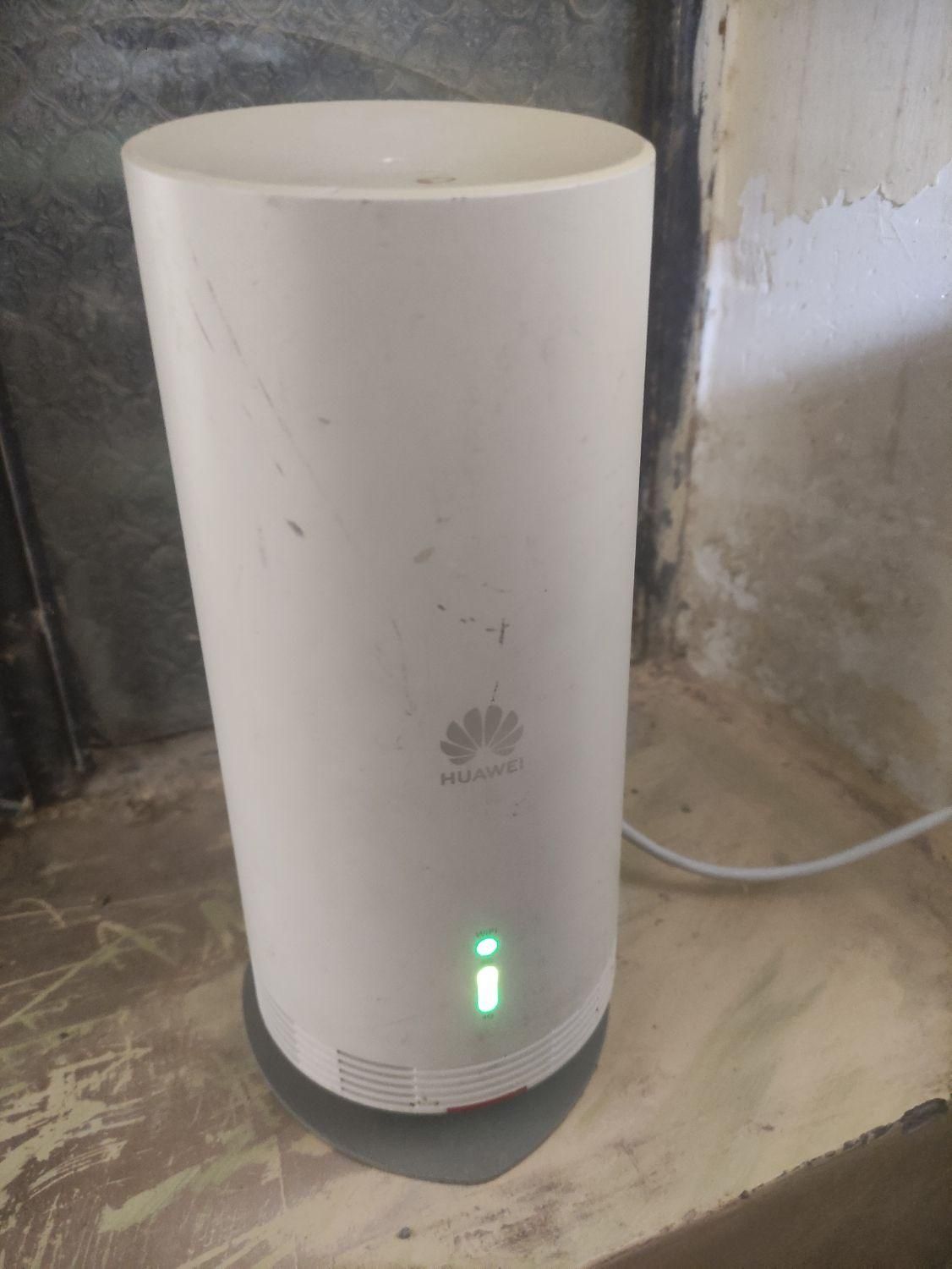 مودم بیرونی و داخلی 5g هواوی 5368max|مودم و تجهیزات شبکه|ایرانشهر, |دیوار