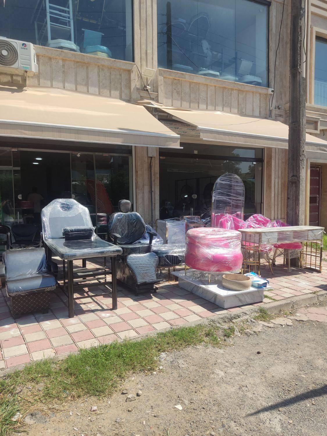 صندلی اصلاح/  /سرشور/پاف انتظار/|آرایشگاه و سالن‌های زیبایی|رشت, امین الضرب|دیوار