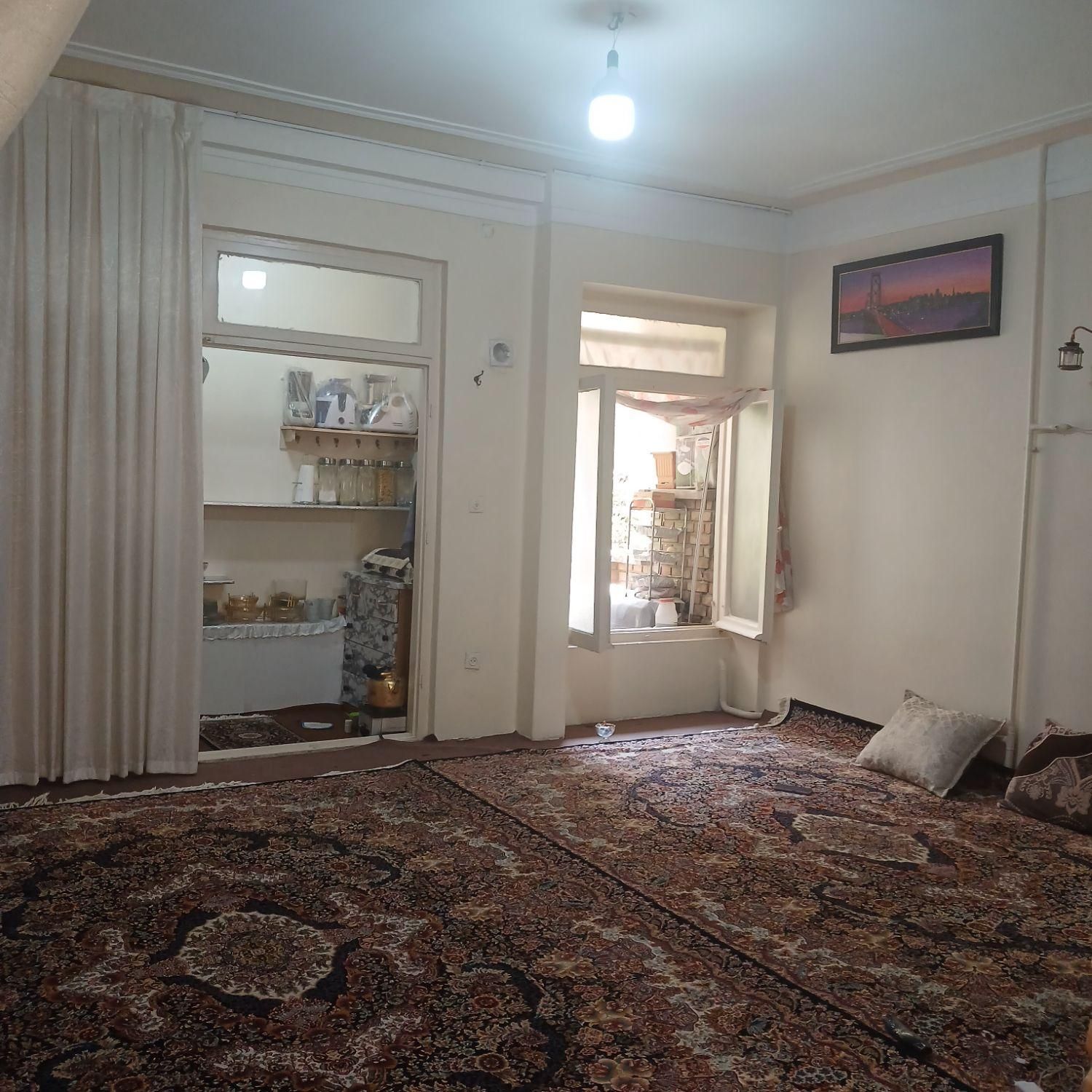 ۱۴۰ متر چهار خوابه ویلایی/قدیمی/آذربایجان|اجارهٔ آپارتمان|تهران, اسکندری|دیوار
